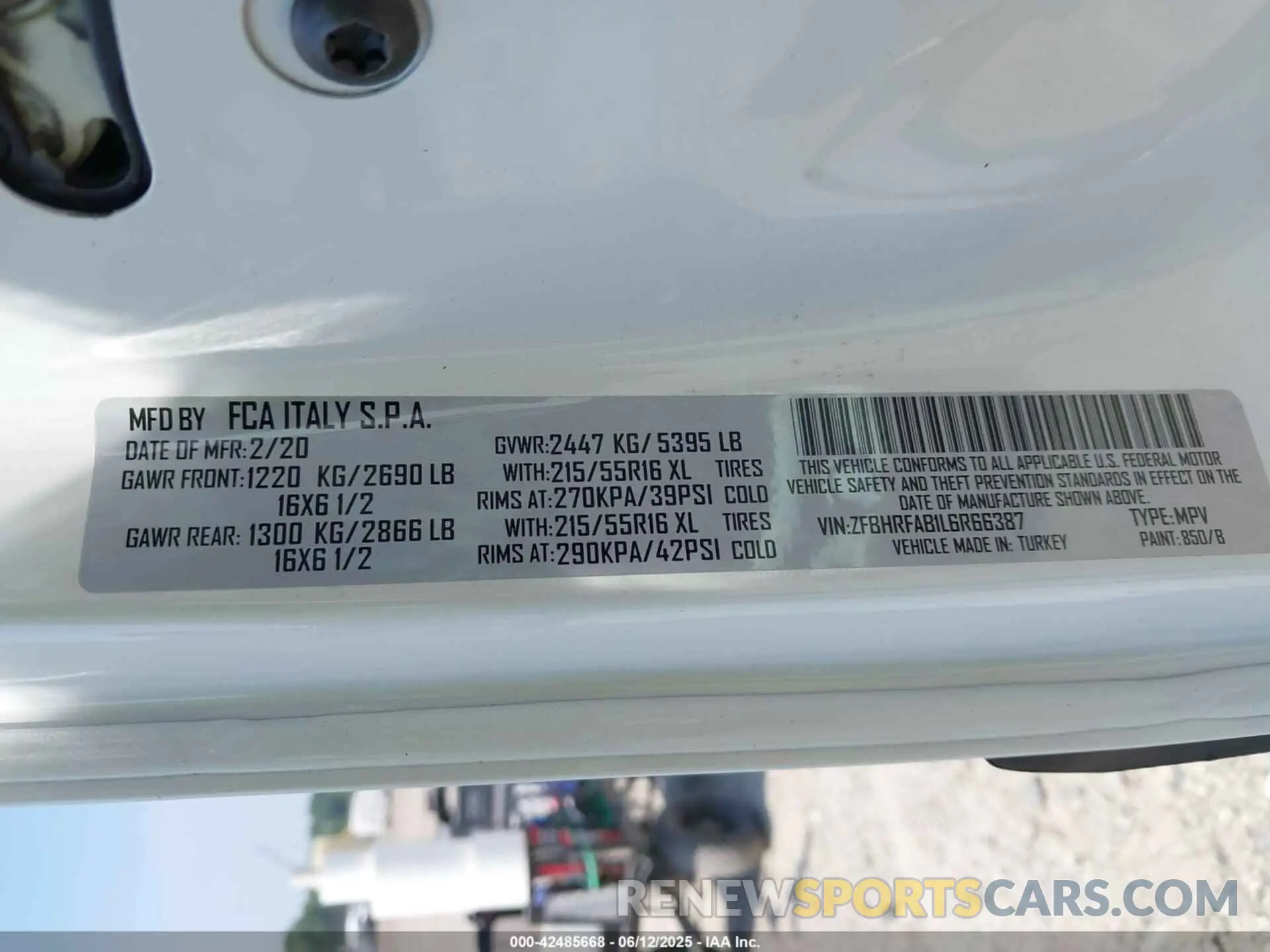 9 Photograph of a damaged car ZFBHRFAB1L6R66387 RAM PROMASTER CITY 2020