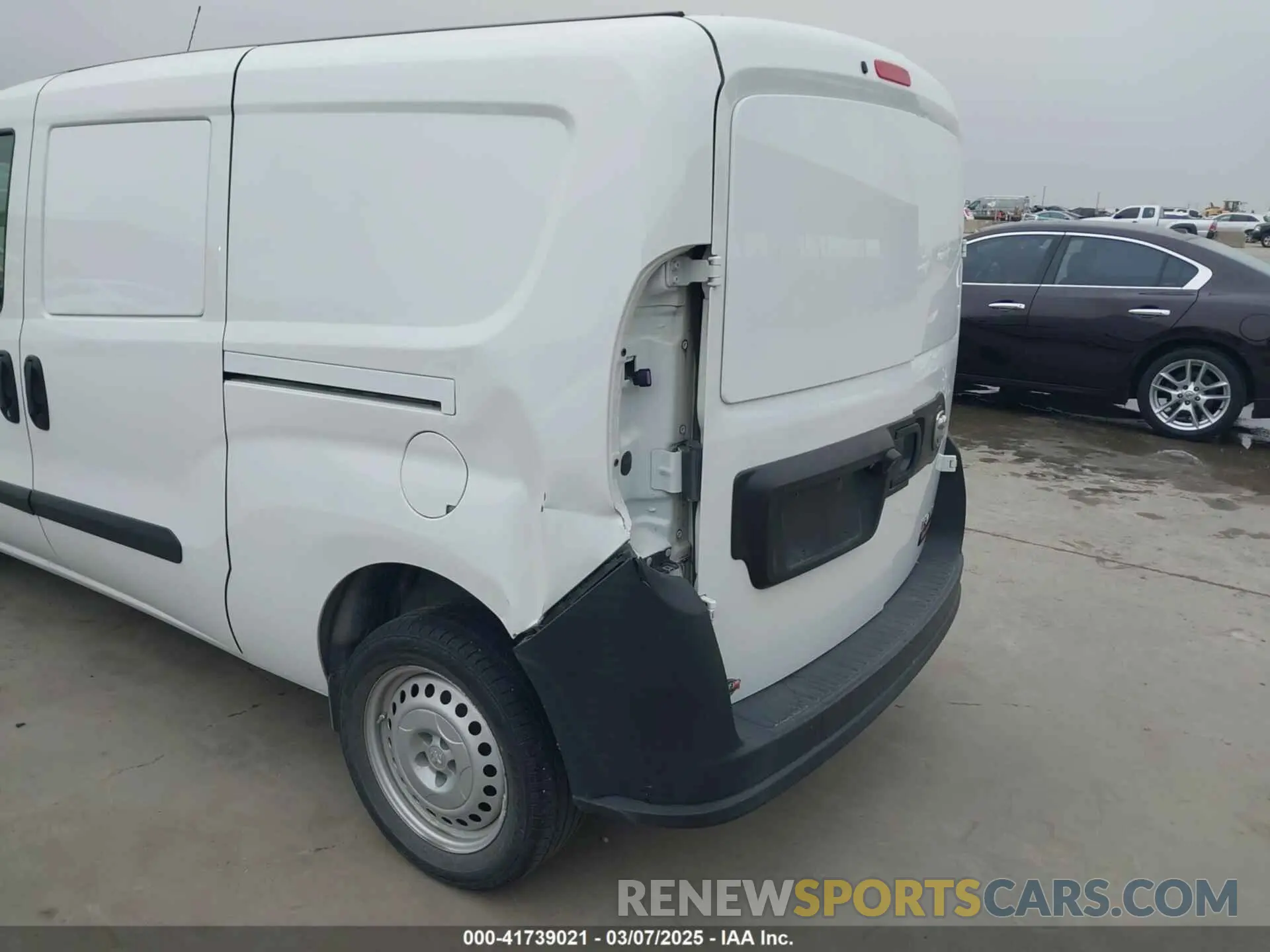 19 Photograph of a damaged car ZFBHRFAB2L6P38513 RAM PROMASTER CITY 2020