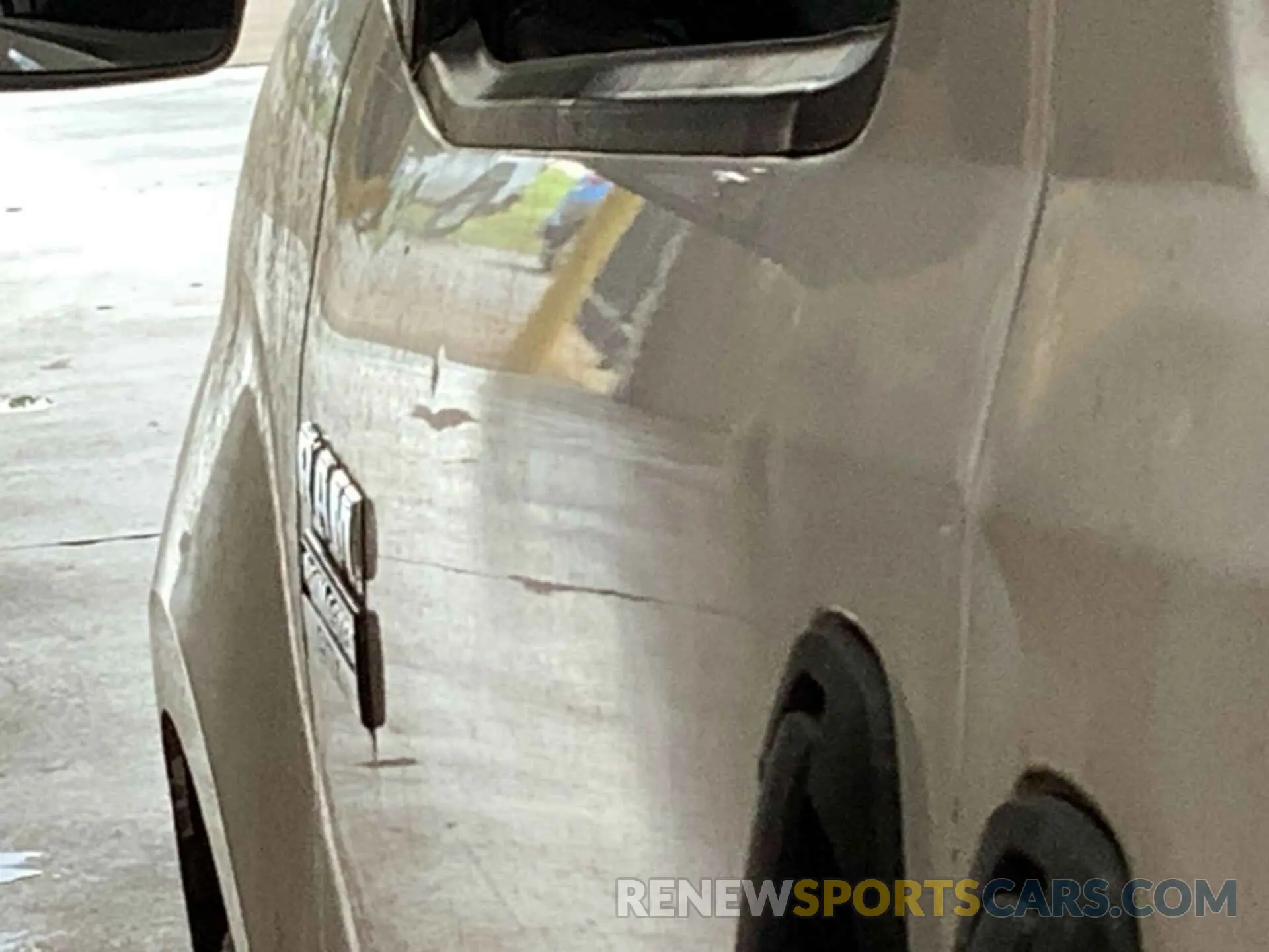 17 Photograph of a damaged car ZFBHRFAB5L6P14884 RAM PROMASTER CITY 2020