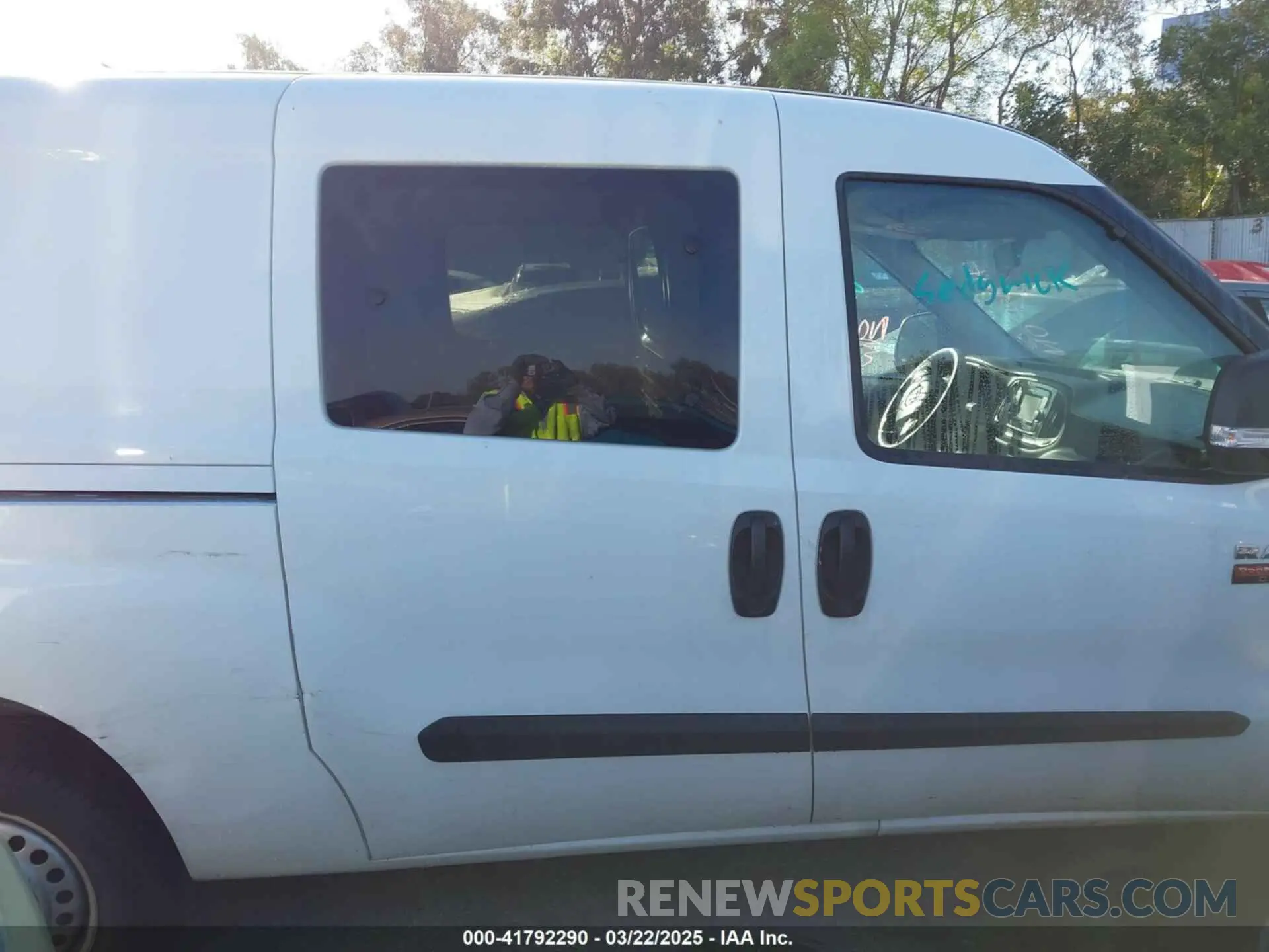 14 Фотография поврежденного автомобиля ZFBHRFAB7L6S00972 RAM PROMASTER CITY 2020