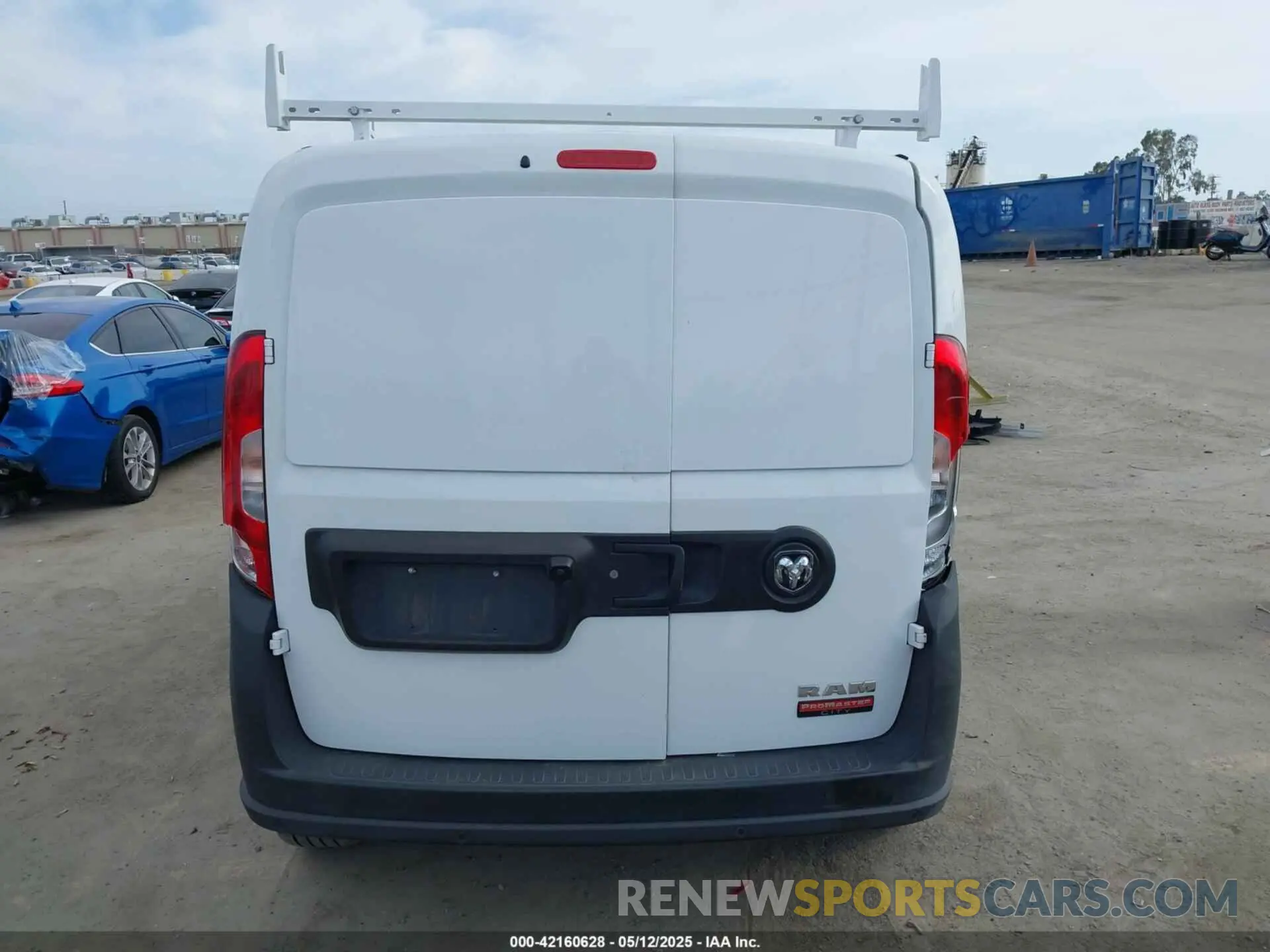 17 Photograph of a damaged car ZFBHRFAB4M6U29434 RAM PROMASTER CITY 2021