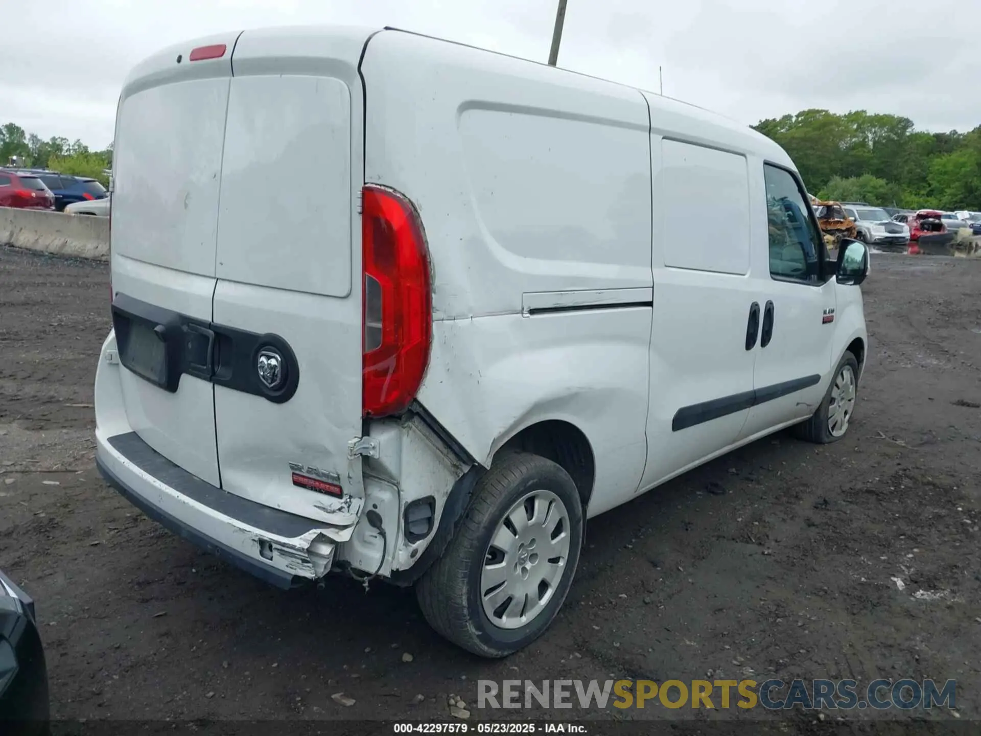 4 Photograph of a damaged car ZFBHRFBB6M6V75137 RAM PROMASTER CITY 2021