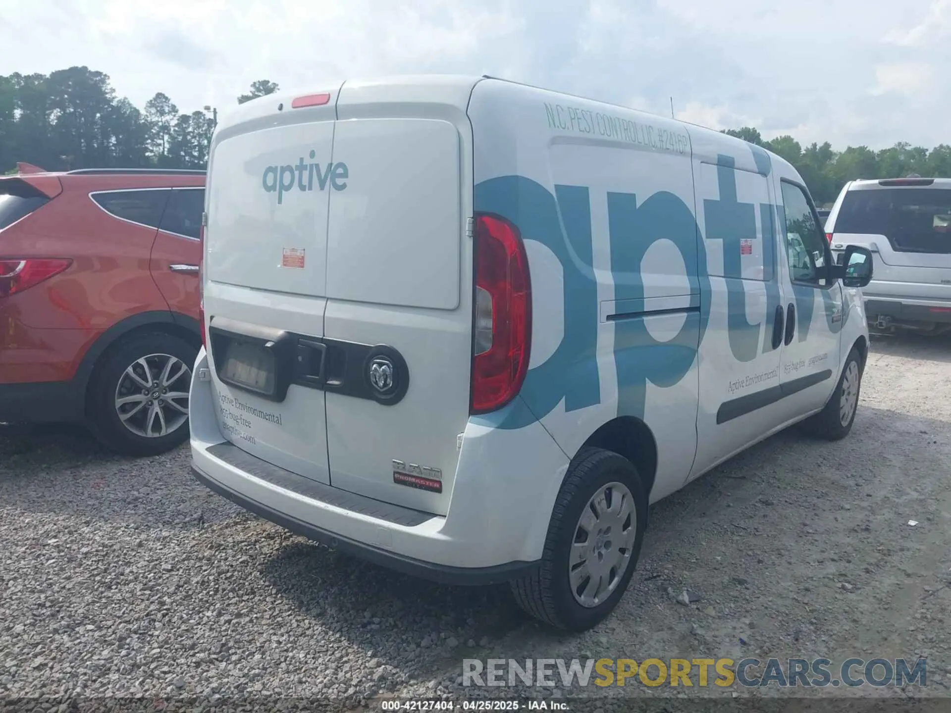 4 Photograph of a damaged car ZFBHRFBB7M6U09449 RAM PROMASTER CITY 2021