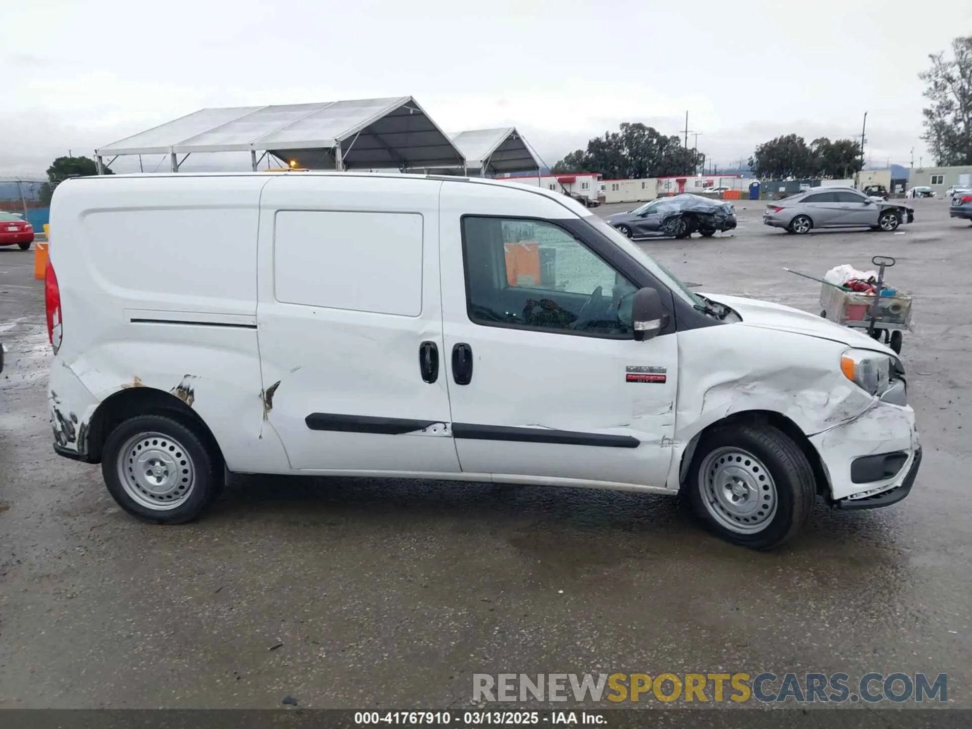 13 Фотография поврежденного автомобиля ZFBHRFAB0N6X08509 RAM PROMASTER CITY 2022
