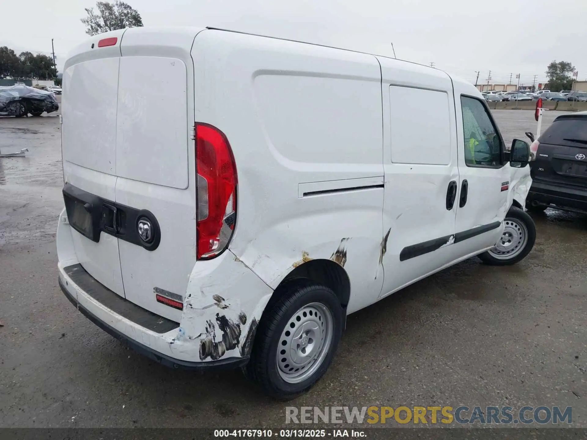 4 Фотография поврежденного автомобиля ZFBHRFAB0N6X08509 RAM PROMASTER CITY 2022