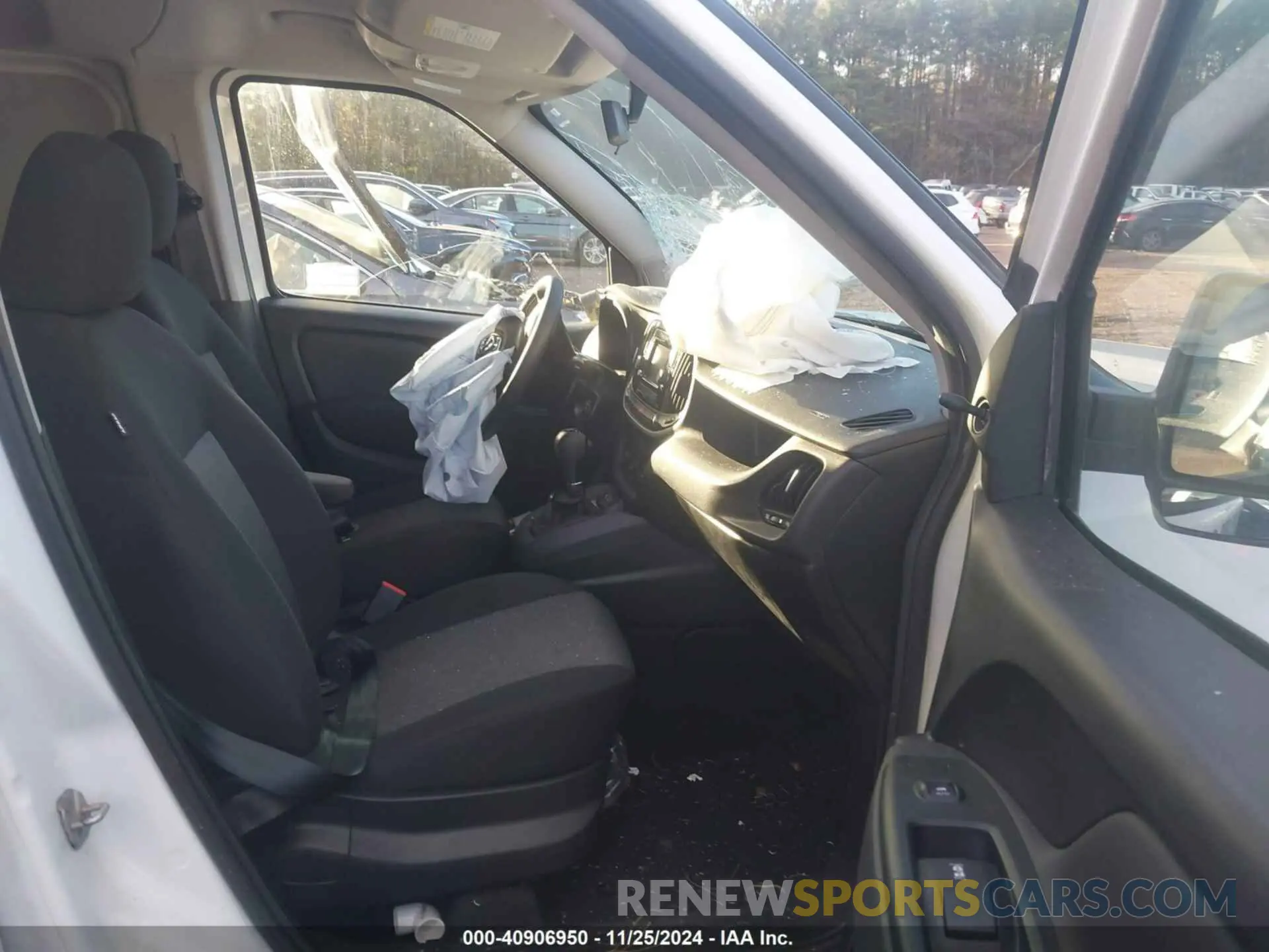 5 Photograph of a damaged car ZFBHRFAB2N6W78218 RAM PROMASTER CITY 2022