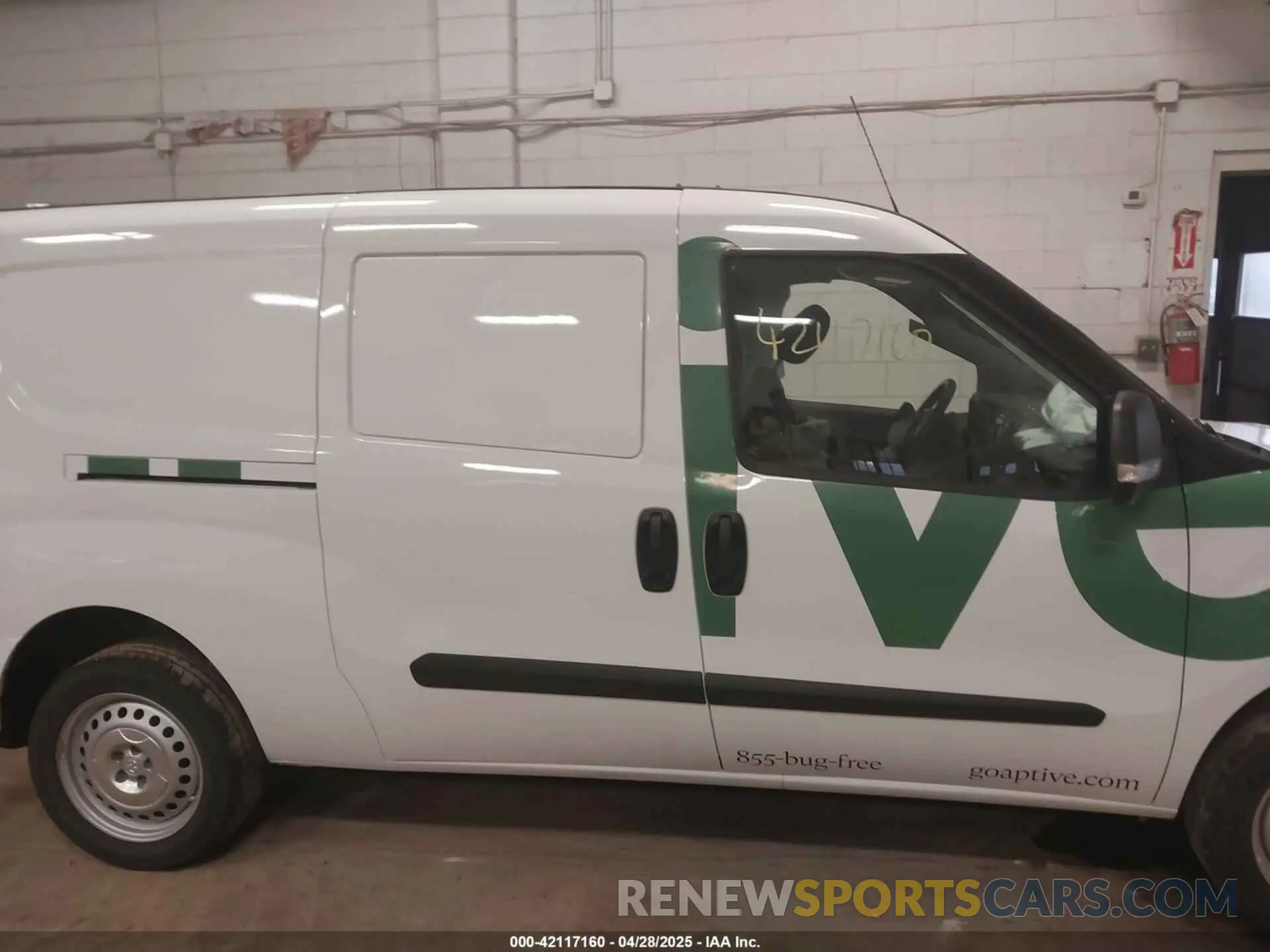 13 Photograph of a damaged car ZFBHRFAB3N6W17671 RAM PROMASTER CITY 2022