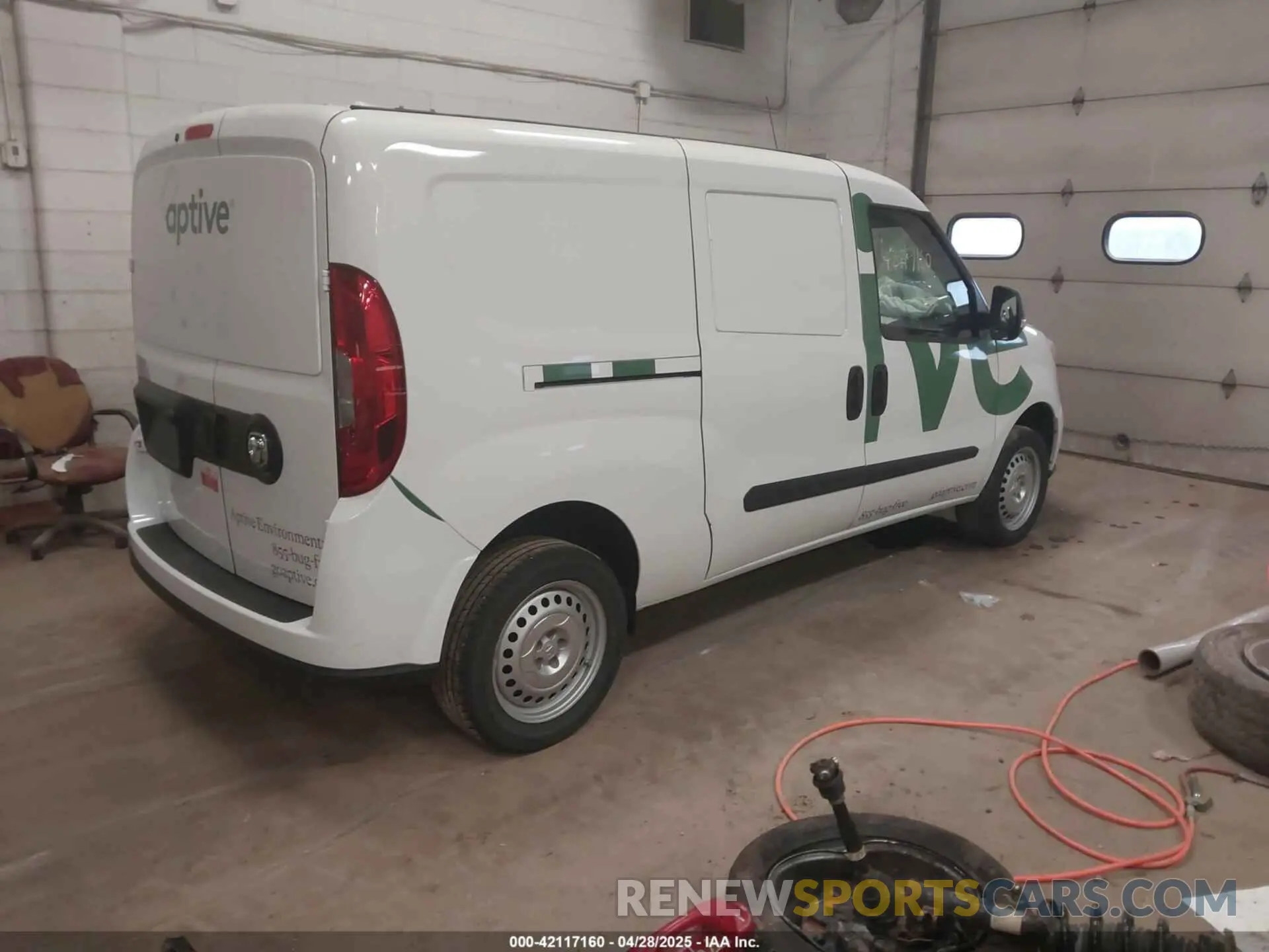 4 Photograph of a damaged car ZFBHRFAB3N6W17671 RAM PROMASTER CITY 2022