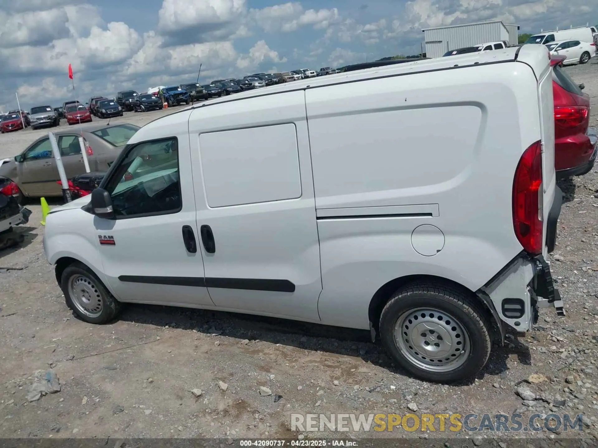 15 Photograph of a damaged car ZFBHRFAB6N6Y08467 RAM PROMASTER CITY 2022
