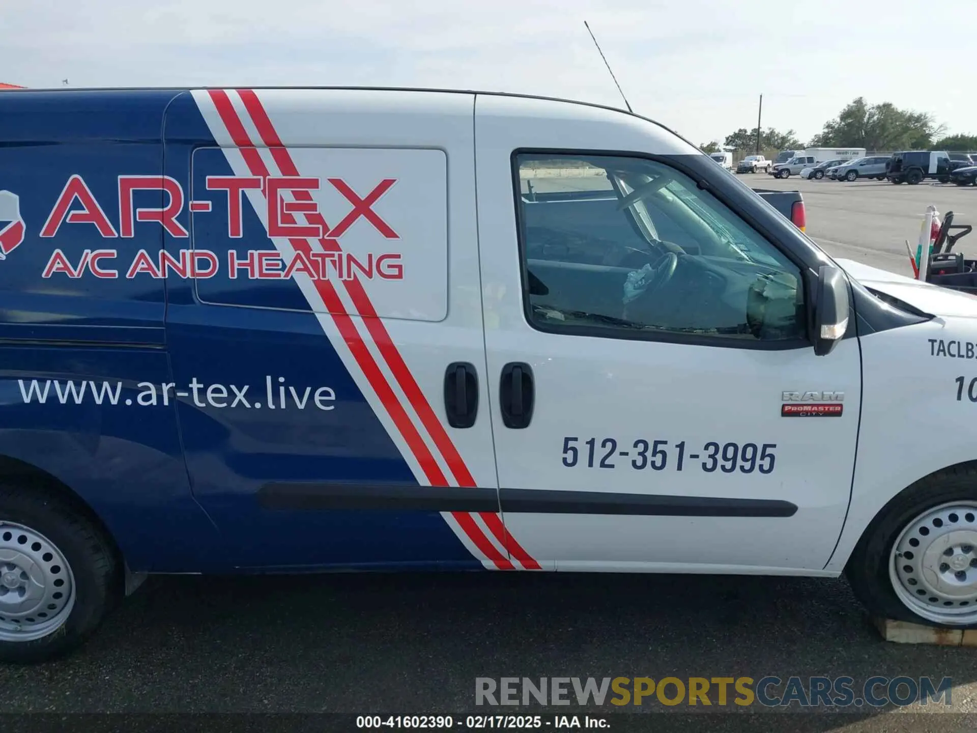 13 Photograph of a damaged car ZFBHRFAB7N6X91288 RAM PROMASTER CITY 2022