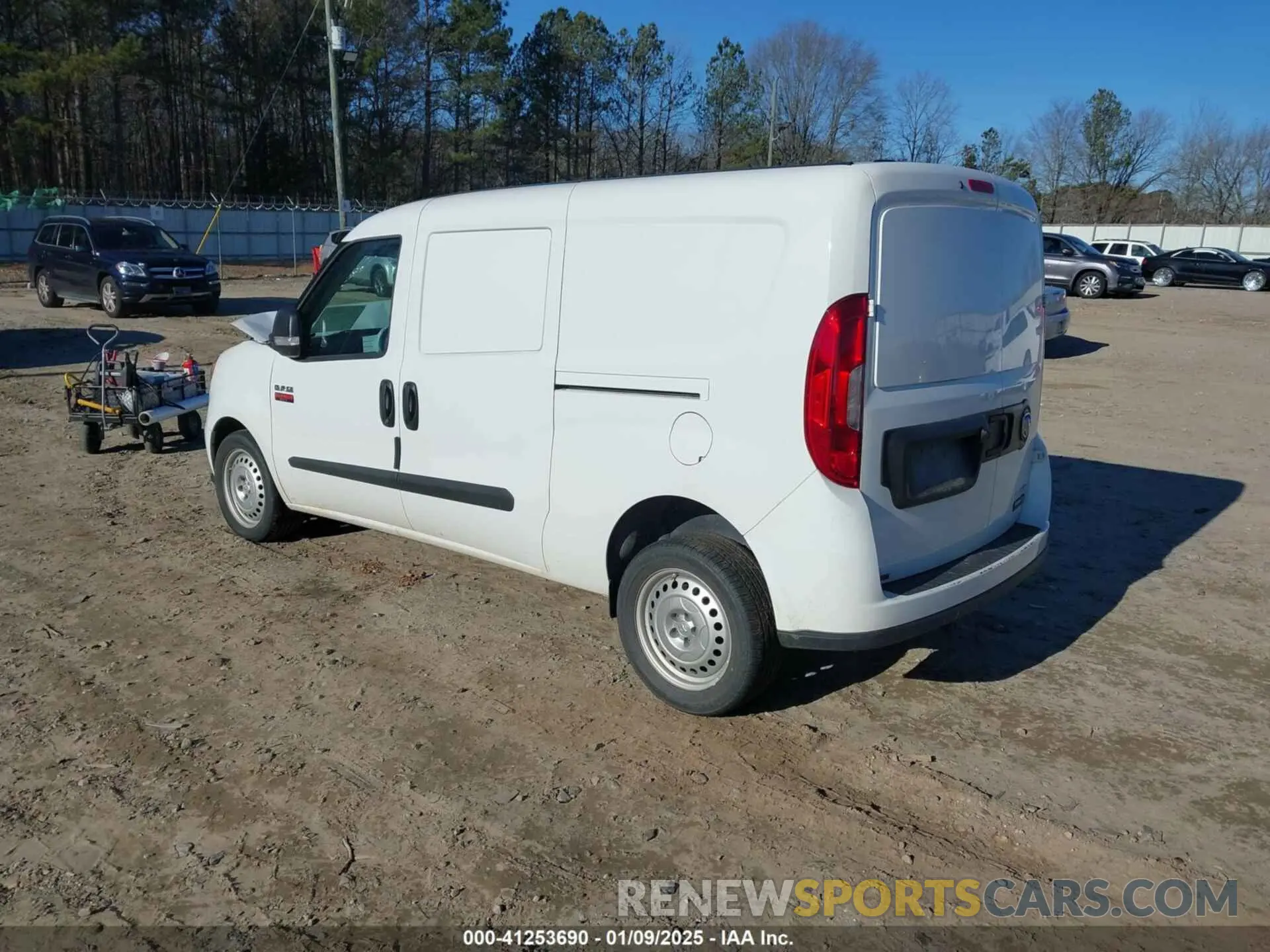 3 Фотография поврежденного автомобиля ZFBHRFAB8N6Y72512 RAM PROMASTER CITY 2022