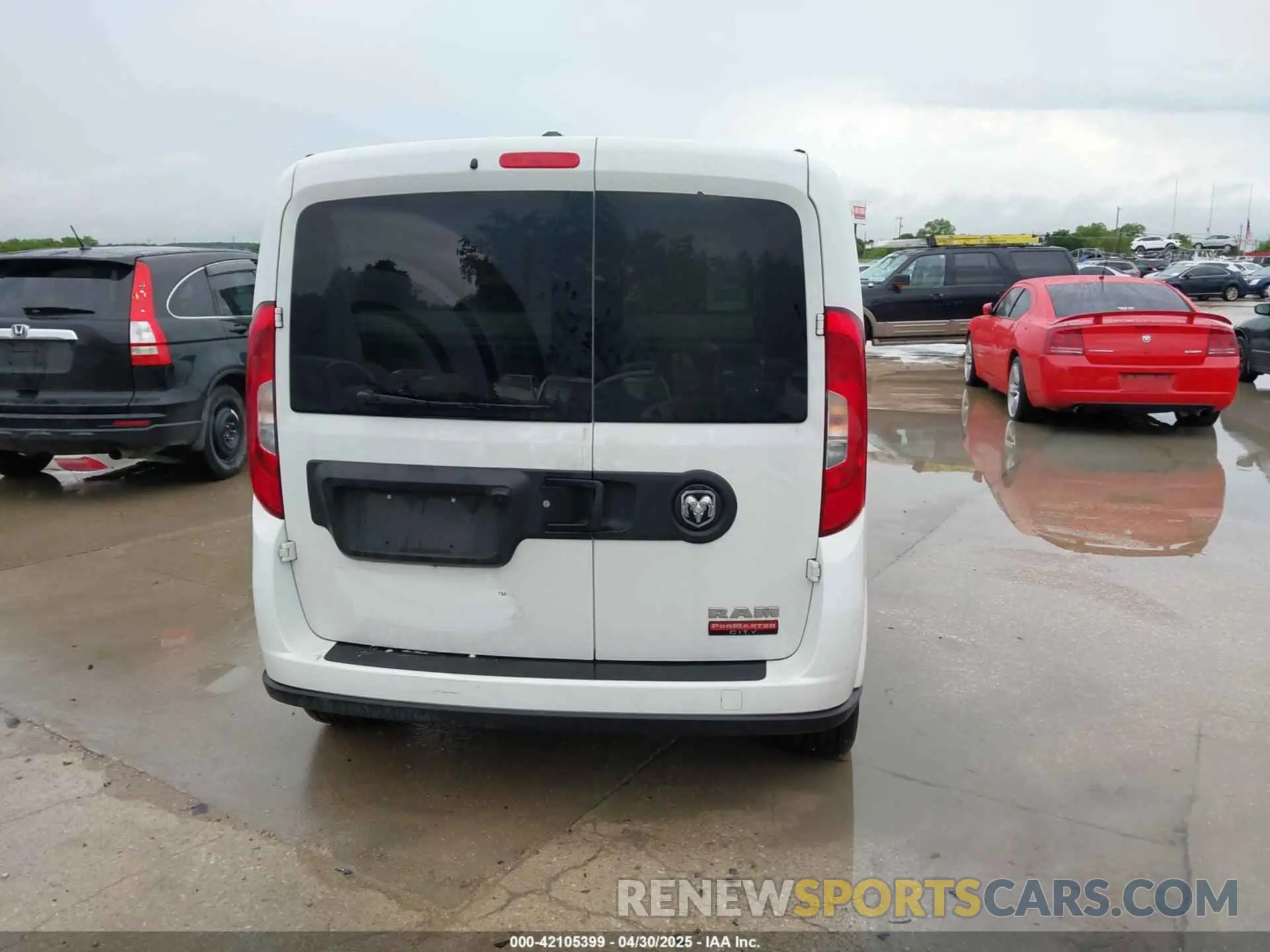 17 Photograph of a damaged car ZFBHRFAB9N6Y61258 RAM PROMASTER CITY 2022