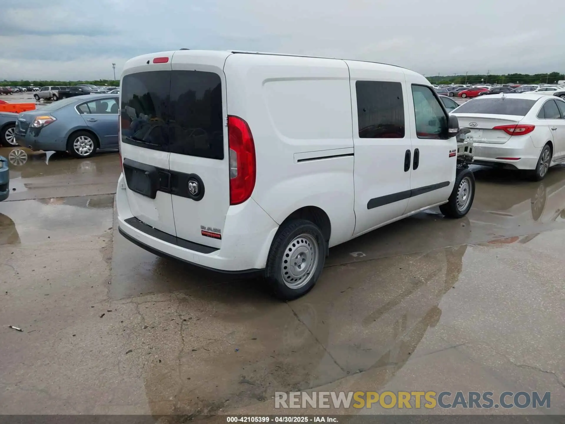 4 Photograph of a damaged car ZFBHRFAB9N6Y61258 RAM PROMASTER CITY 2022