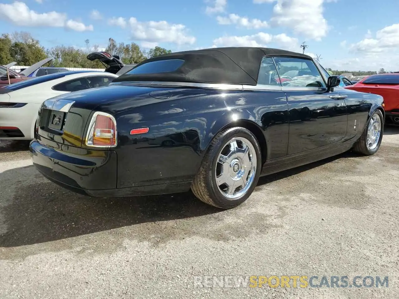 3 Photograph of a damaged car SCA2D68549UX16249 ROLLS-ROYCE ALL MODELS 2009