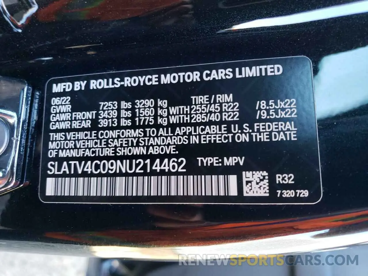 13 Photograph of a damaged car SLATV4C09NU214462 ROLLS-ROYCE CULLINAN 2022