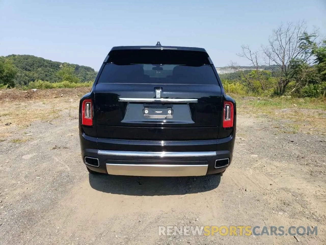 6 Photograph of a damaged car SLATV4C09NU214462 ROLLS-ROYCE CULLINAN 2022