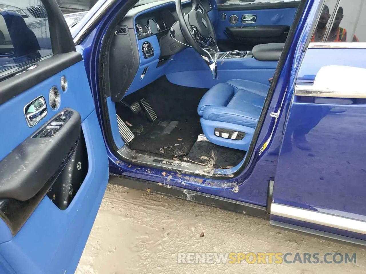 13 Фотография поврежденного автомобиля SLATV4C00PU216605 ROLLS-ROYCE CULLINAN 2023