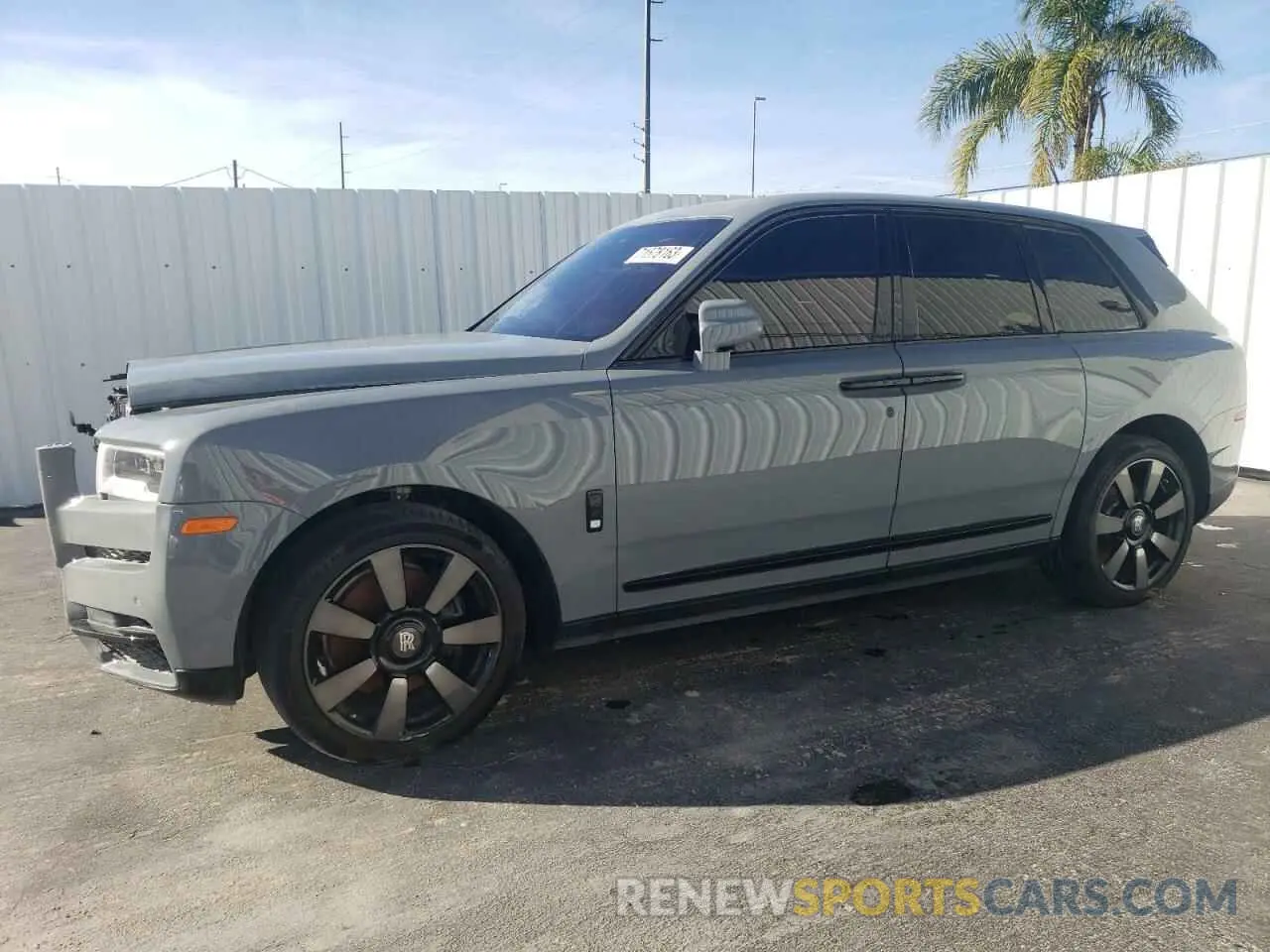 1 Фотография поврежденного автомобиля SLATV4C02PU218744 ROLLS-ROYCE CULLINAN 2023