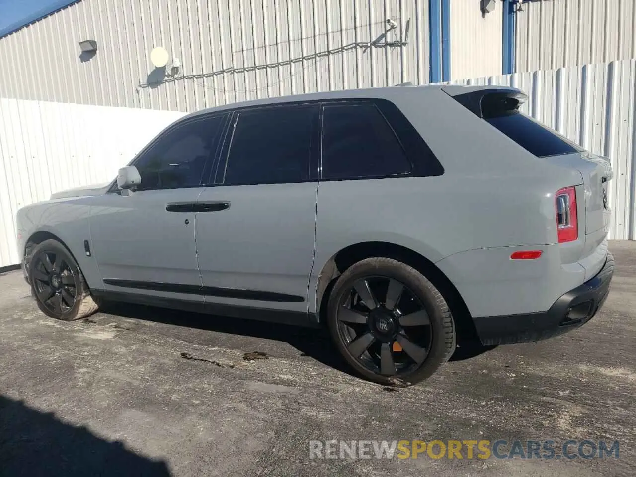 2 Фотография поврежденного автомобиля SLATV4C02PU218744 ROLLS-ROYCE CULLINAN 2023