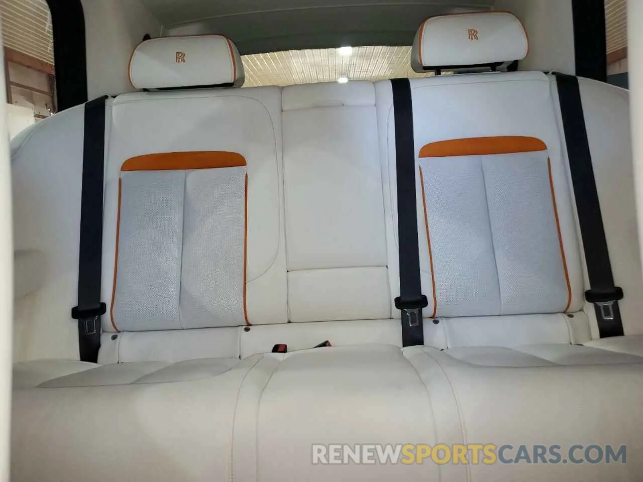10 Photograph of a damaged car SLATV4C09RU224513 ROLLS-ROYCE CULLINAN 2024