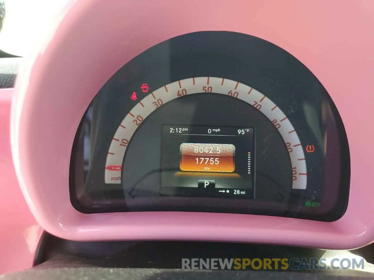 9 Photograph of a damaged car WMEFJ9BAXKK359995 SMART FORTWO 2019