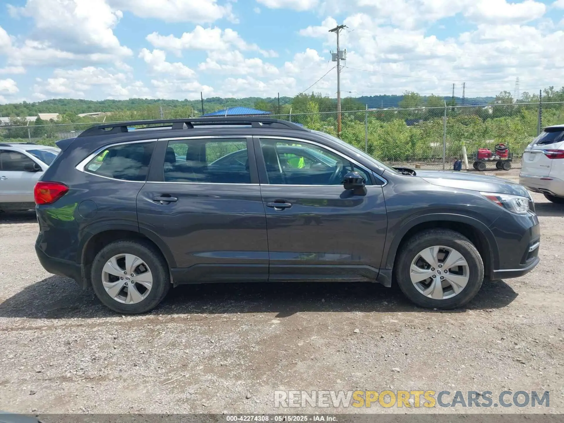 13 Photograph of a damaged car 4S4WMAAD0K3443249 SUBARU ASCENT 2019