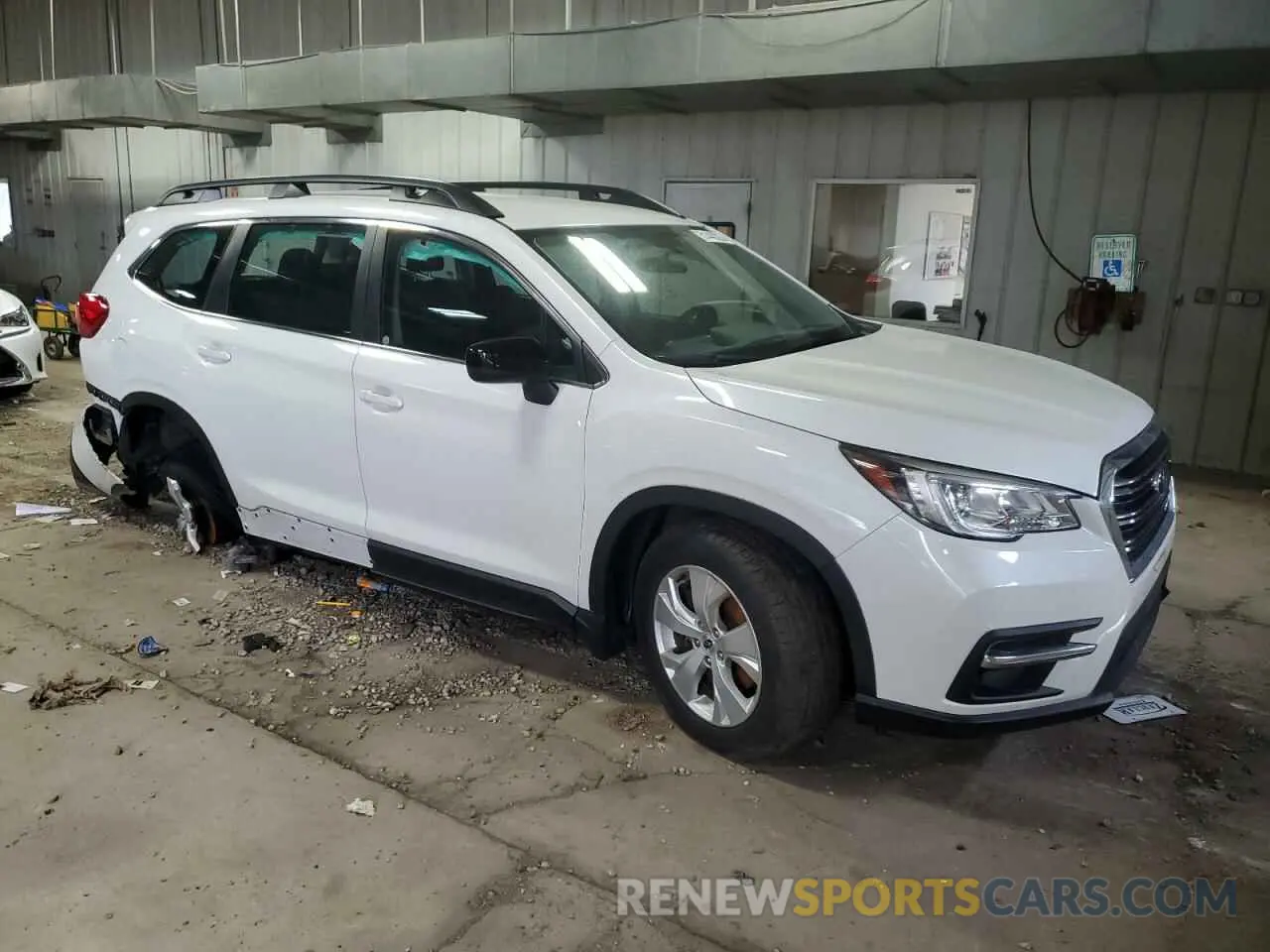4 Photograph of a damaged car 4S4WMAAD6K3444213 SUBARU ASCENT 2019