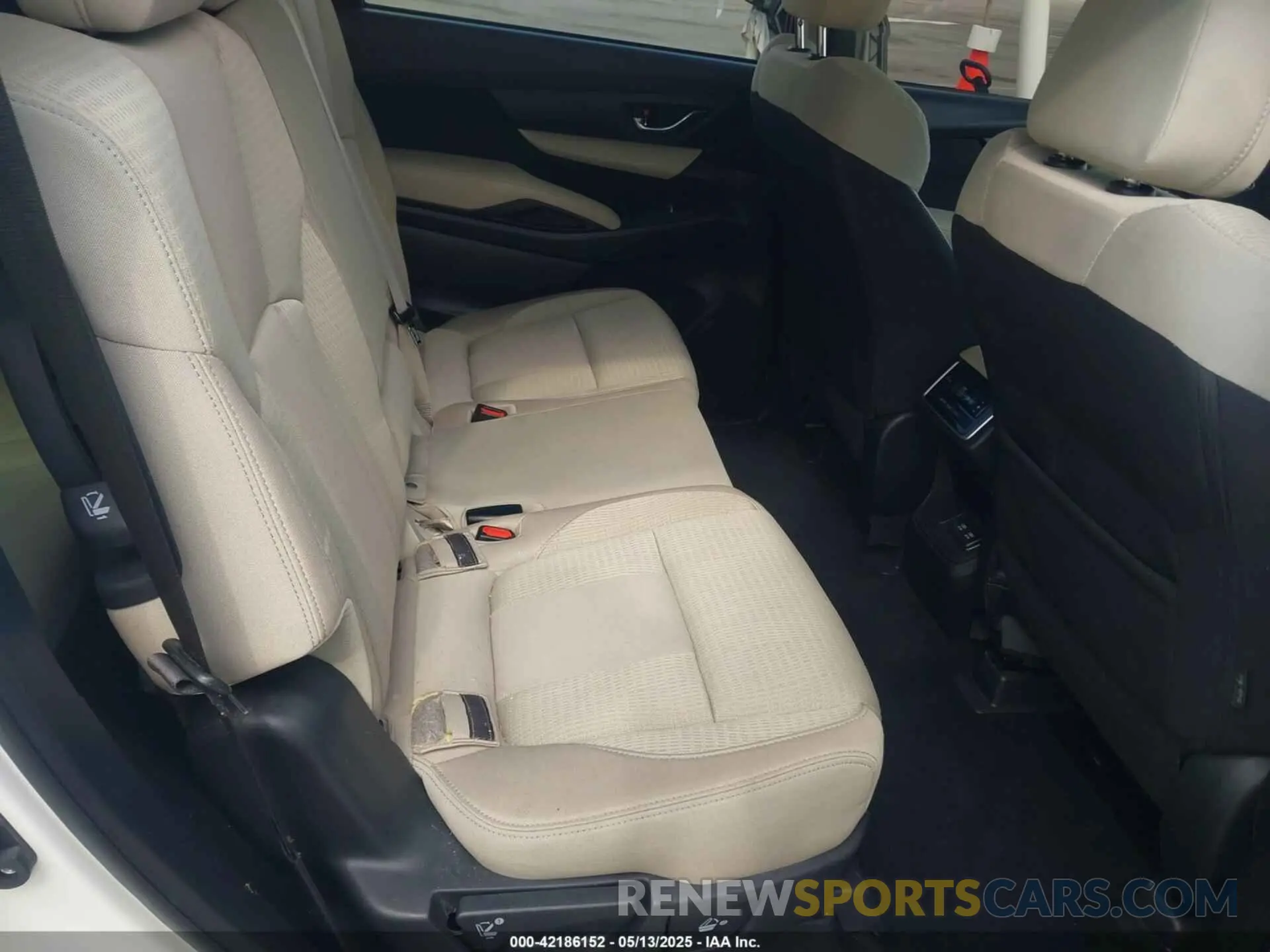 8 Фотография поврежденного автомобиля 4S4WMACD9K3428066 SUBARU ASCENT 2019