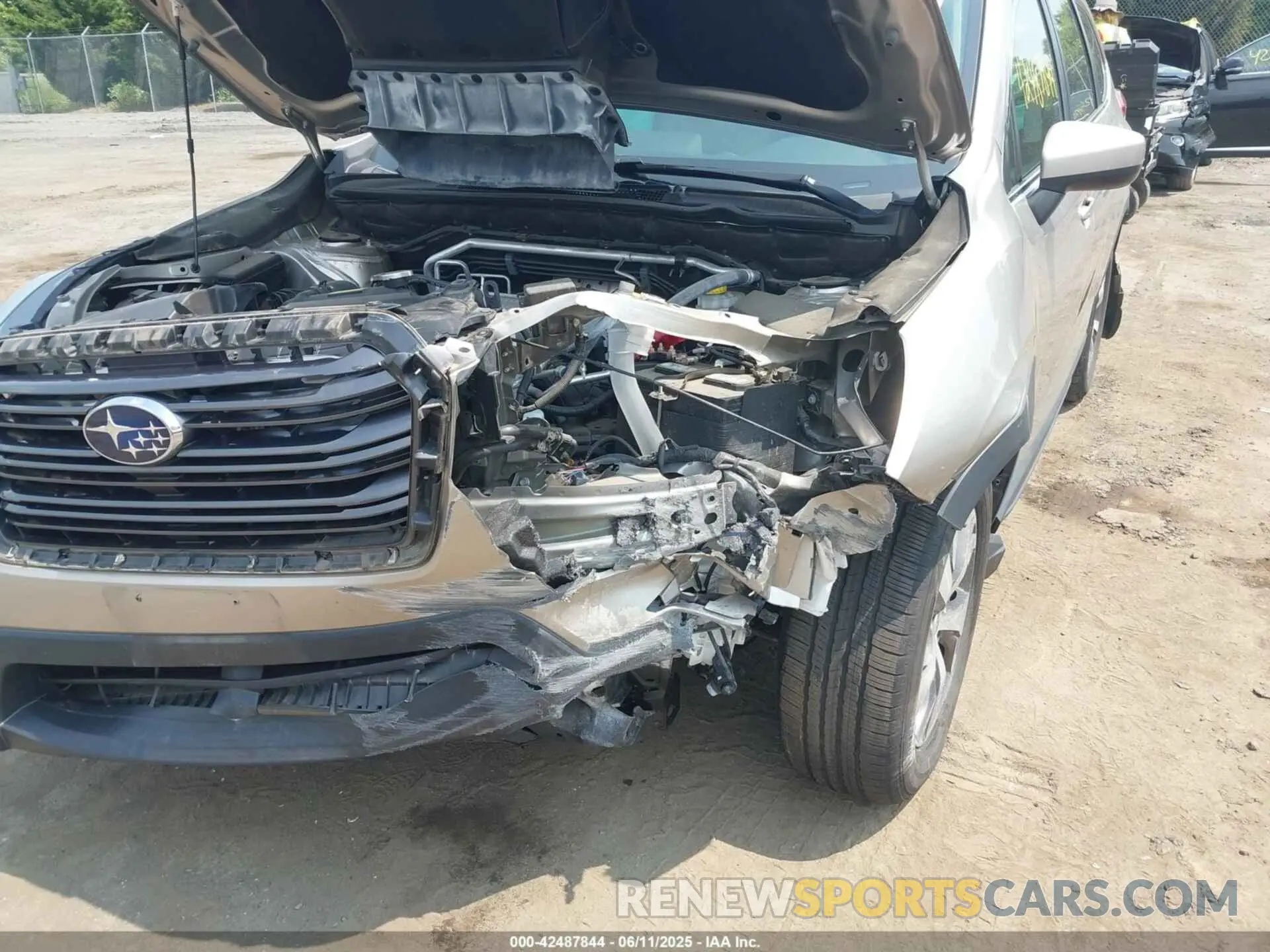 6 Photograph of a damaged car 4S4WMACDXK3449752 SUBARU ASCENT 2019