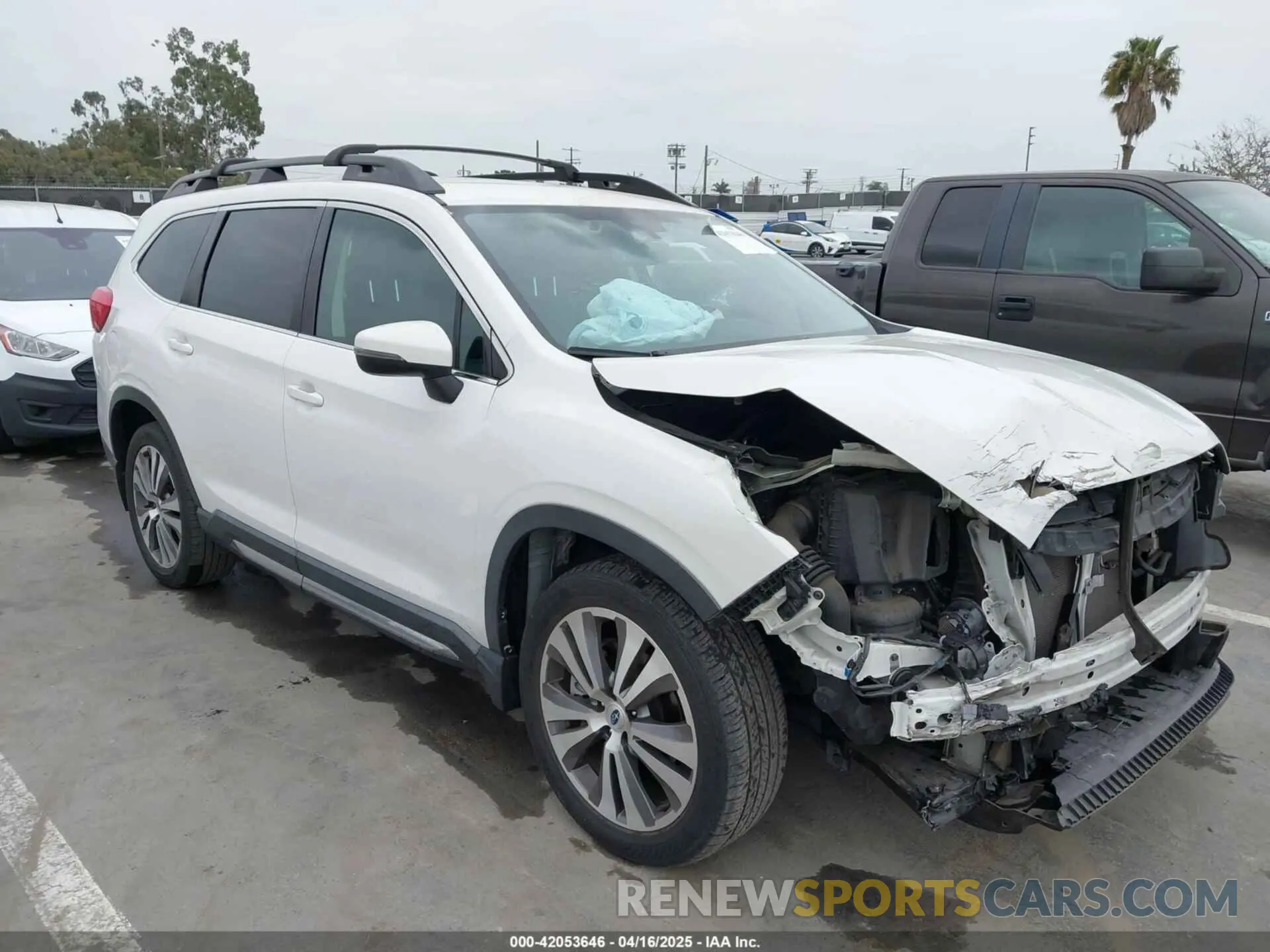 1 Photograph of a damaged car 4S4WMAJD0K3472993 SUBARU ASCENT 2019