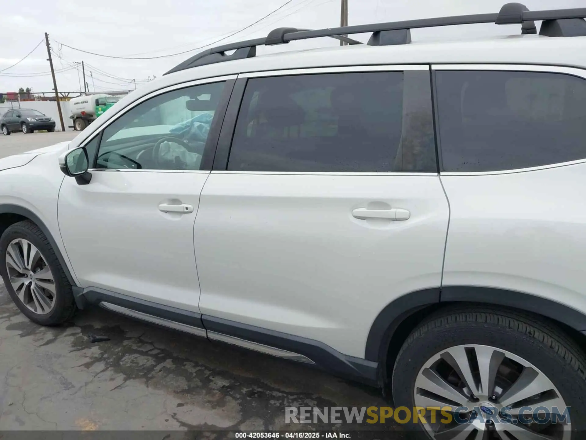 15 Photograph of a damaged car 4S4WMAJD0K3472993 SUBARU ASCENT 2019