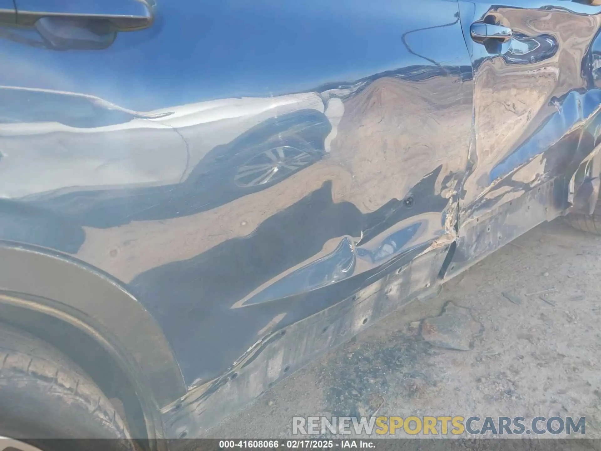 21 Photograph of a damaged car 4S4WMAJD2K3458870 SUBARU ASCENT 2019