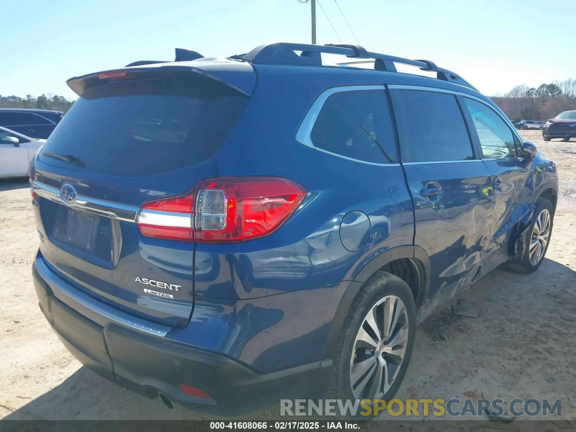 4 Photograph of a damaged car 4S4WMAJD2K3458870 SUBARU ASCENT 2019