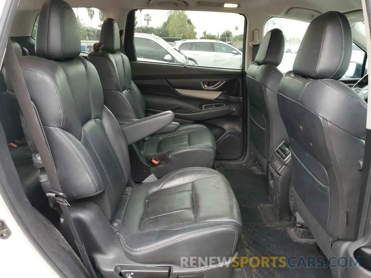 11 Photograph of a damaged car 4S4WMAMD6K3424961 SUBARU ASCENT 2019