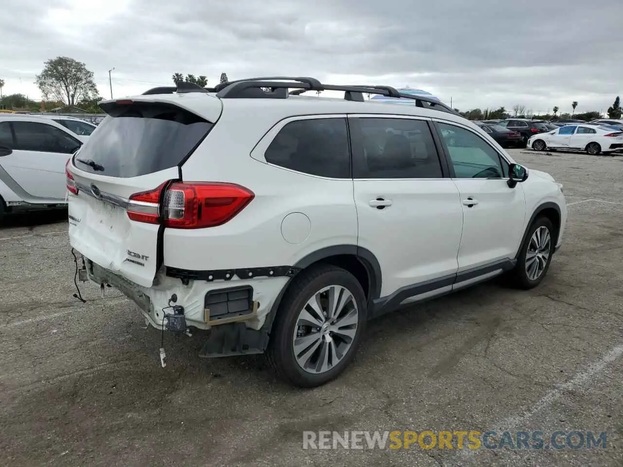 3 Photograph of a damaged car 4S4WMAMD6K3424961 SUBARU ASCENT 2019