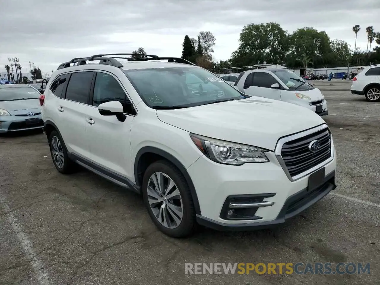 4 Photograph of a damaged car 4S4WMAMD6K3424961 SUBARU ASCENT 2019