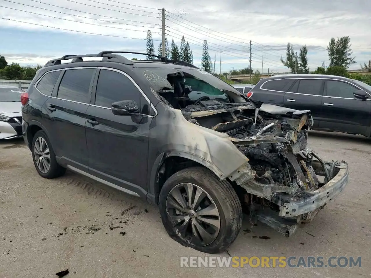 4 Photograph of a damaged car 4S4WMAPD3K3480187 SUBARU ASCENT 2019