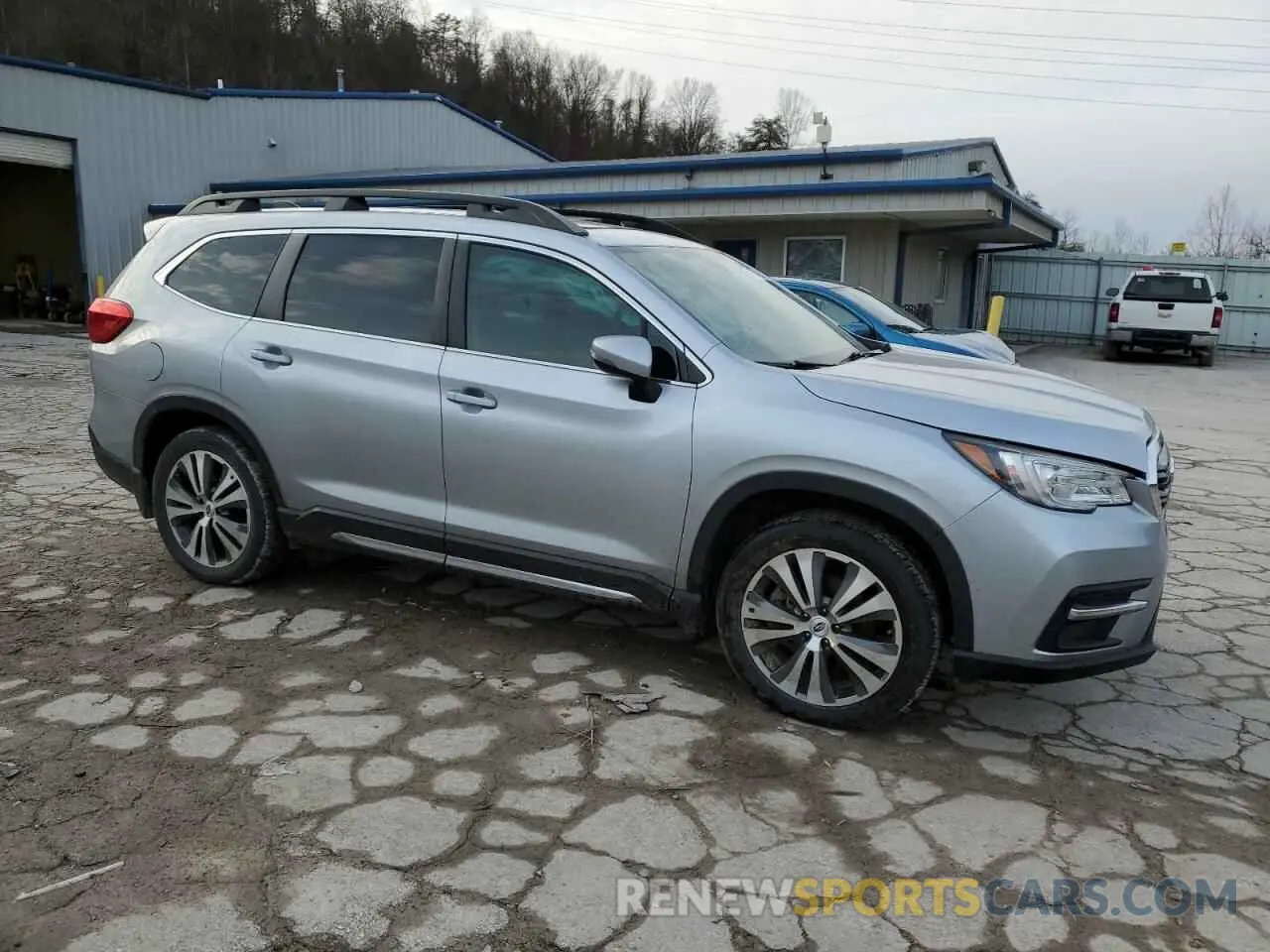 4 Photograph of a damaged car 4S4WMAPD6K3426267 SUBARU ASCENT 2019