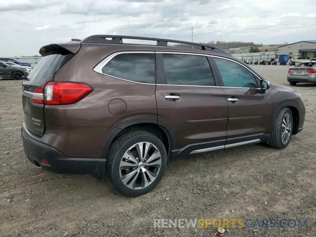 3 Photograph of a damaged car 4S4WMARD1K3404738 SUBARU ASCENT 2019