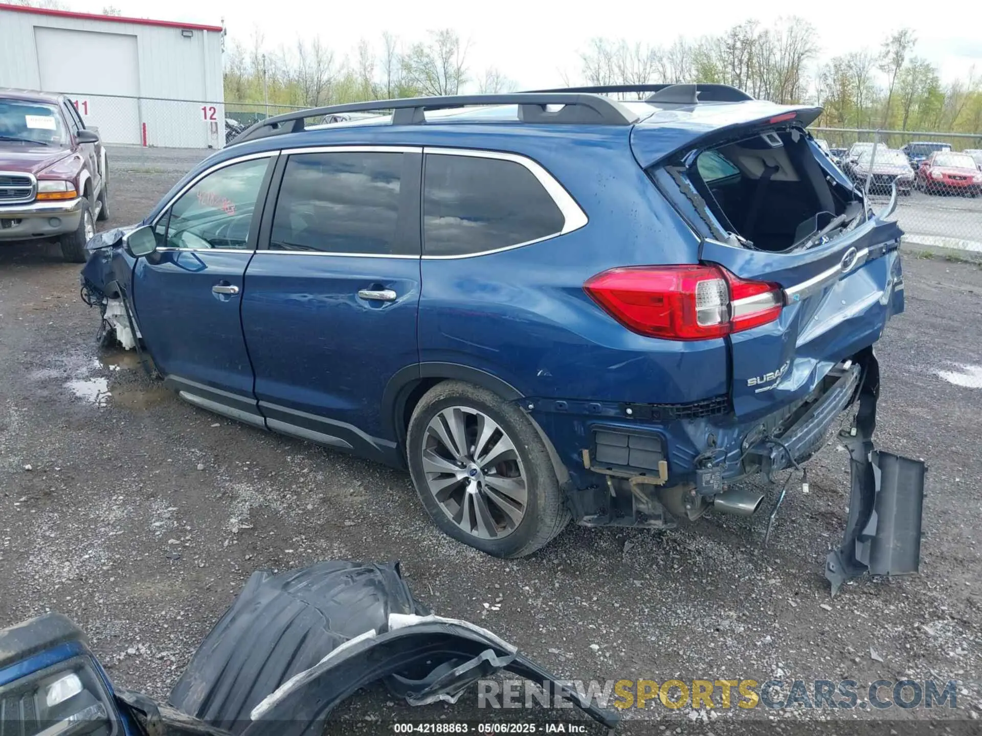 3 Photograph of a damaged car 4S4WMARD3K3445534 SUBARU ASCENT 2019