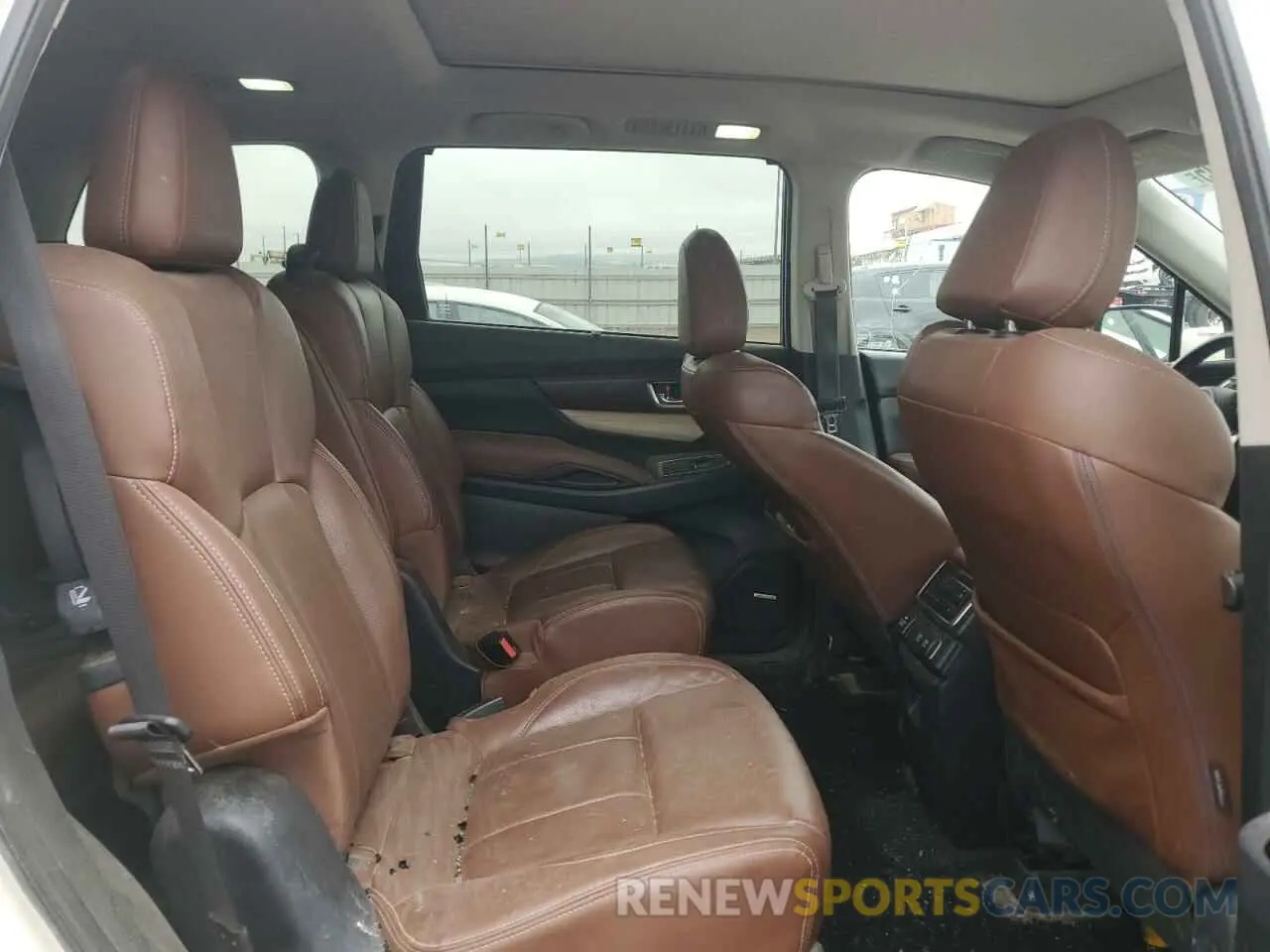 11 Photograph of a damaged car 4S4WMARD8K3426963 SUBARU ASCENT 2019