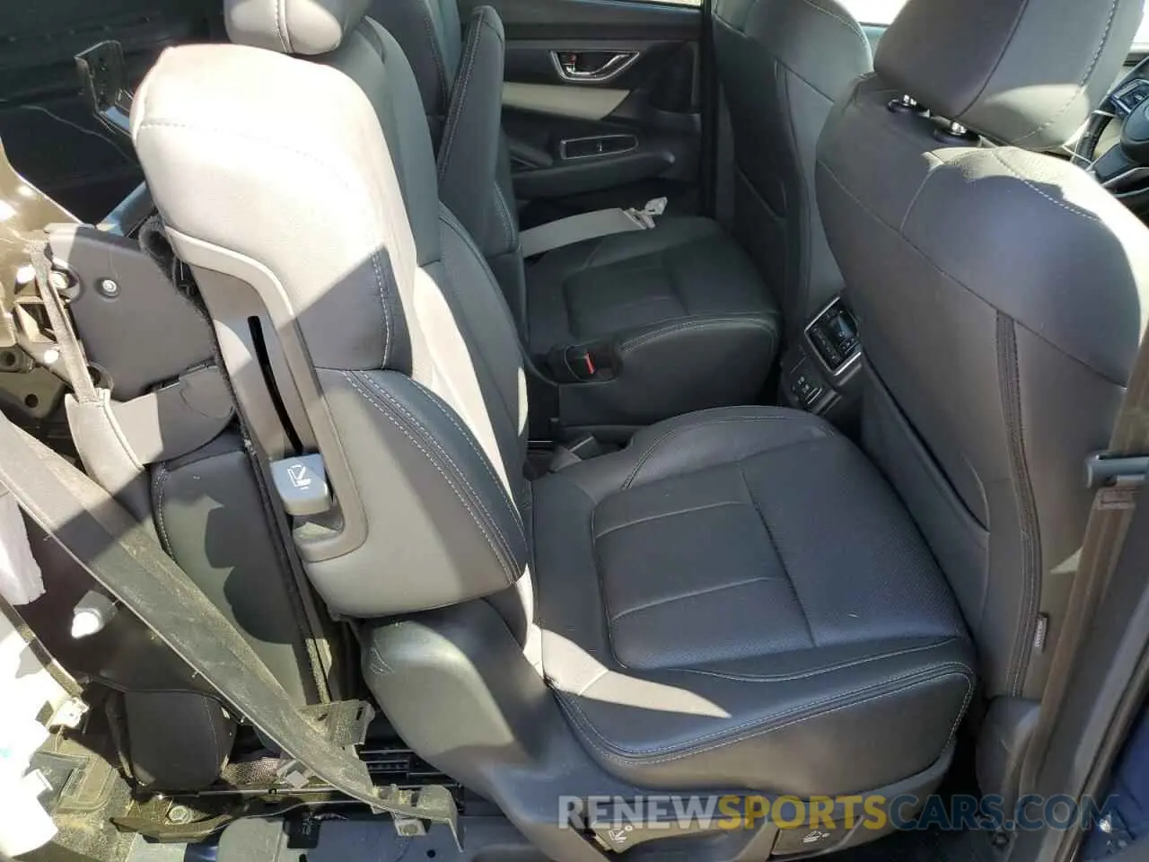 11 Photograph of a damaged car 4S4WMAPD6L3451705 SUBARU ASCENT 2020