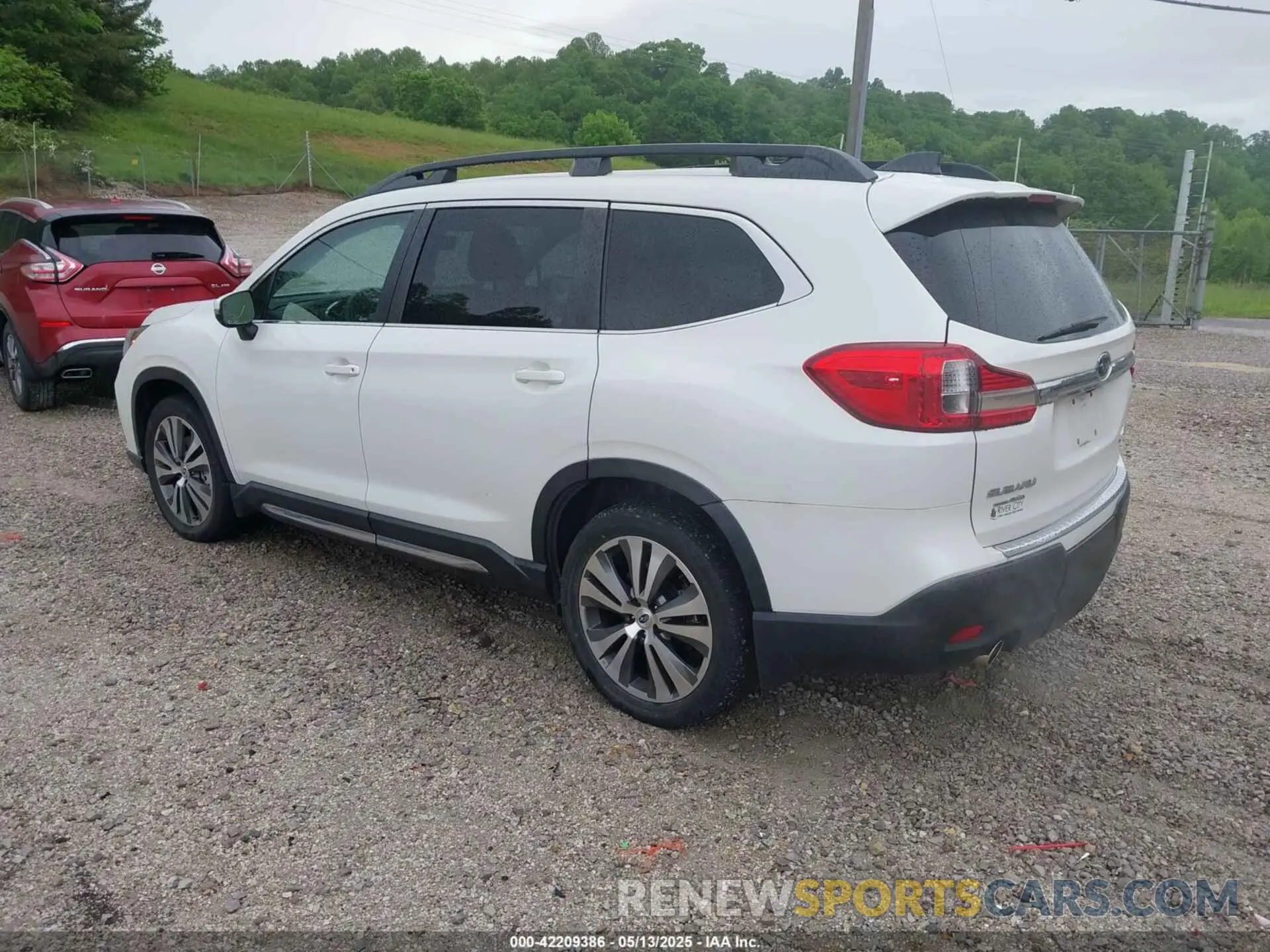 3 Photograph of a damaged car 4S4WMAPD9L3437300 SUBARU ASCENT 2020