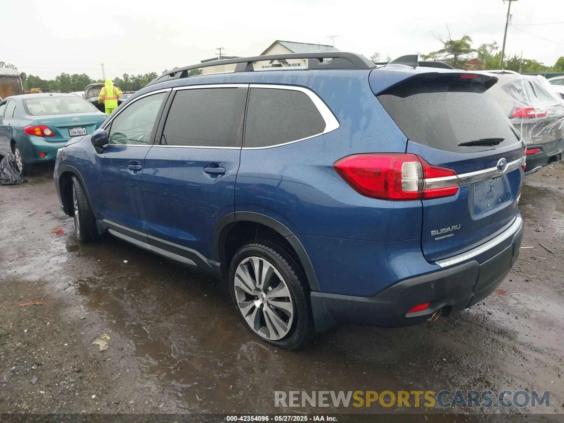 3 Photograph of a damaged car 4S4WMAPDXL3455871 SUBARU ASCENT 2020