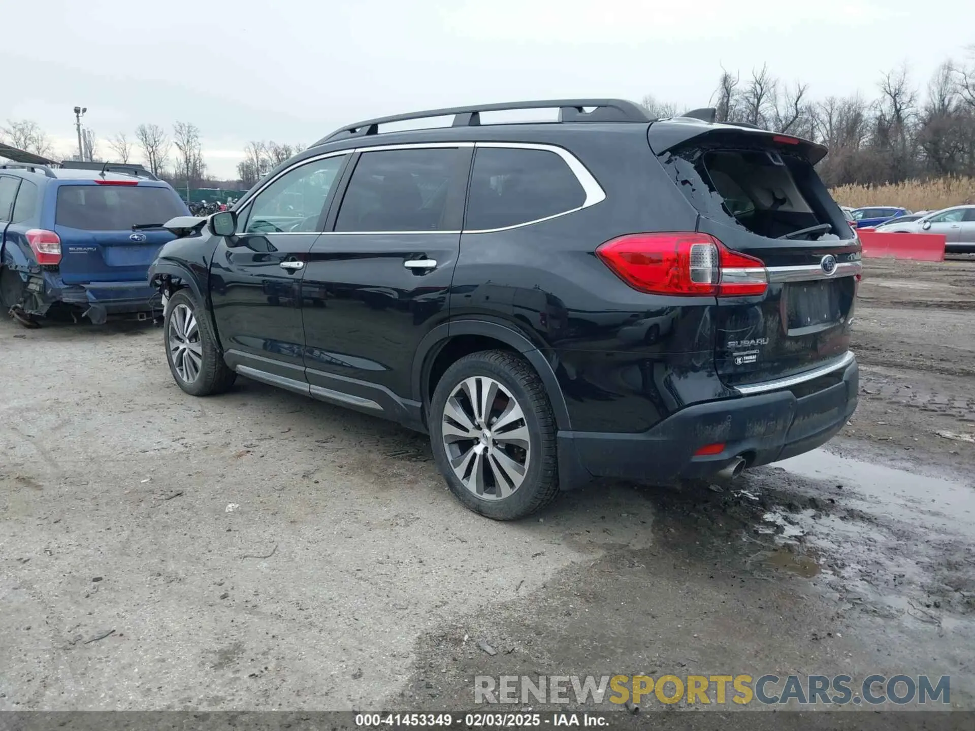 3 Photograph of a damaged car 4S4WMARD0L3426182 SUBARU ASCENT 2020