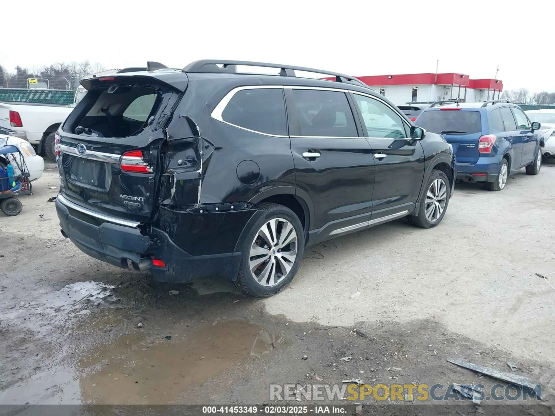 4 Photograph of a damaged car 4S4WMARD0L3426182 SUBARU ASCENT 2020