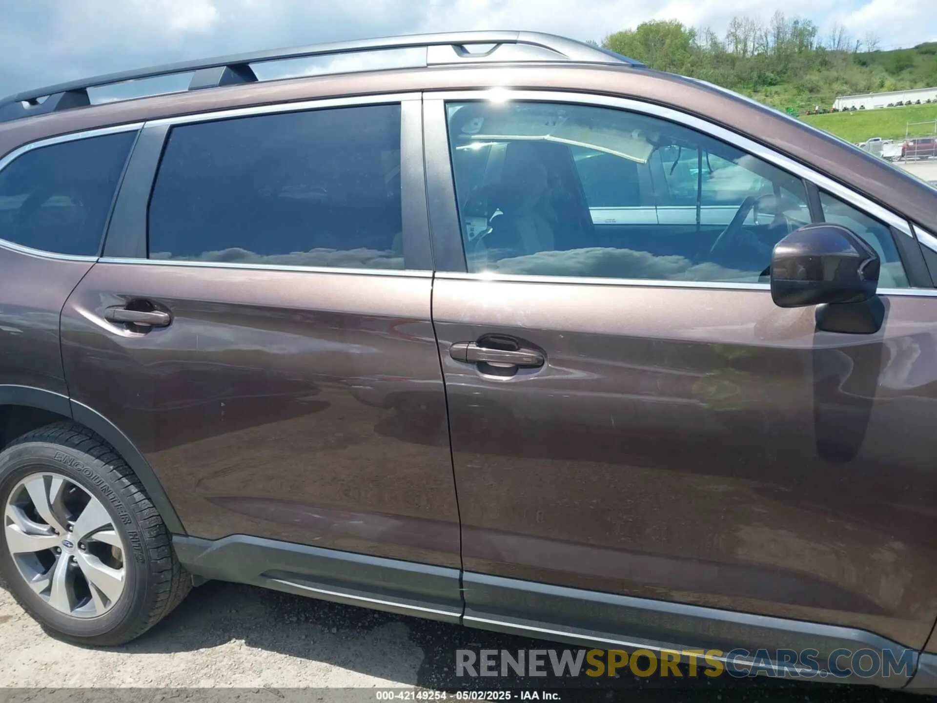 14 Photograph of a damaged car 4S4WMACDXM3467526 SUBARU ASCENT 2021