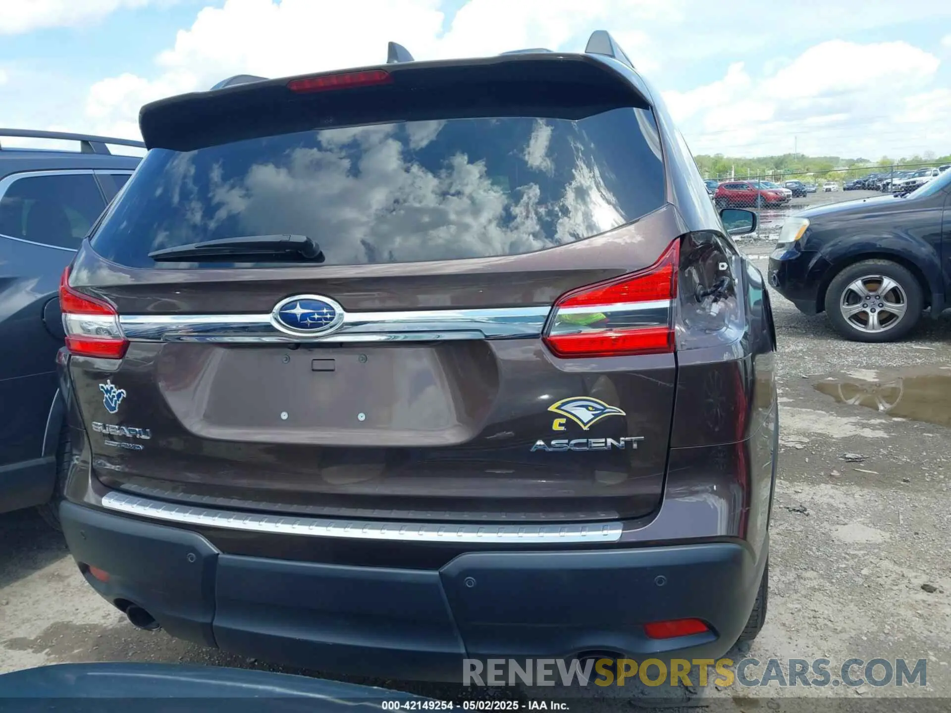 17 Photograph of a damaged car 4S4WMACDXM3467526 SUBARU ASCENT 2021