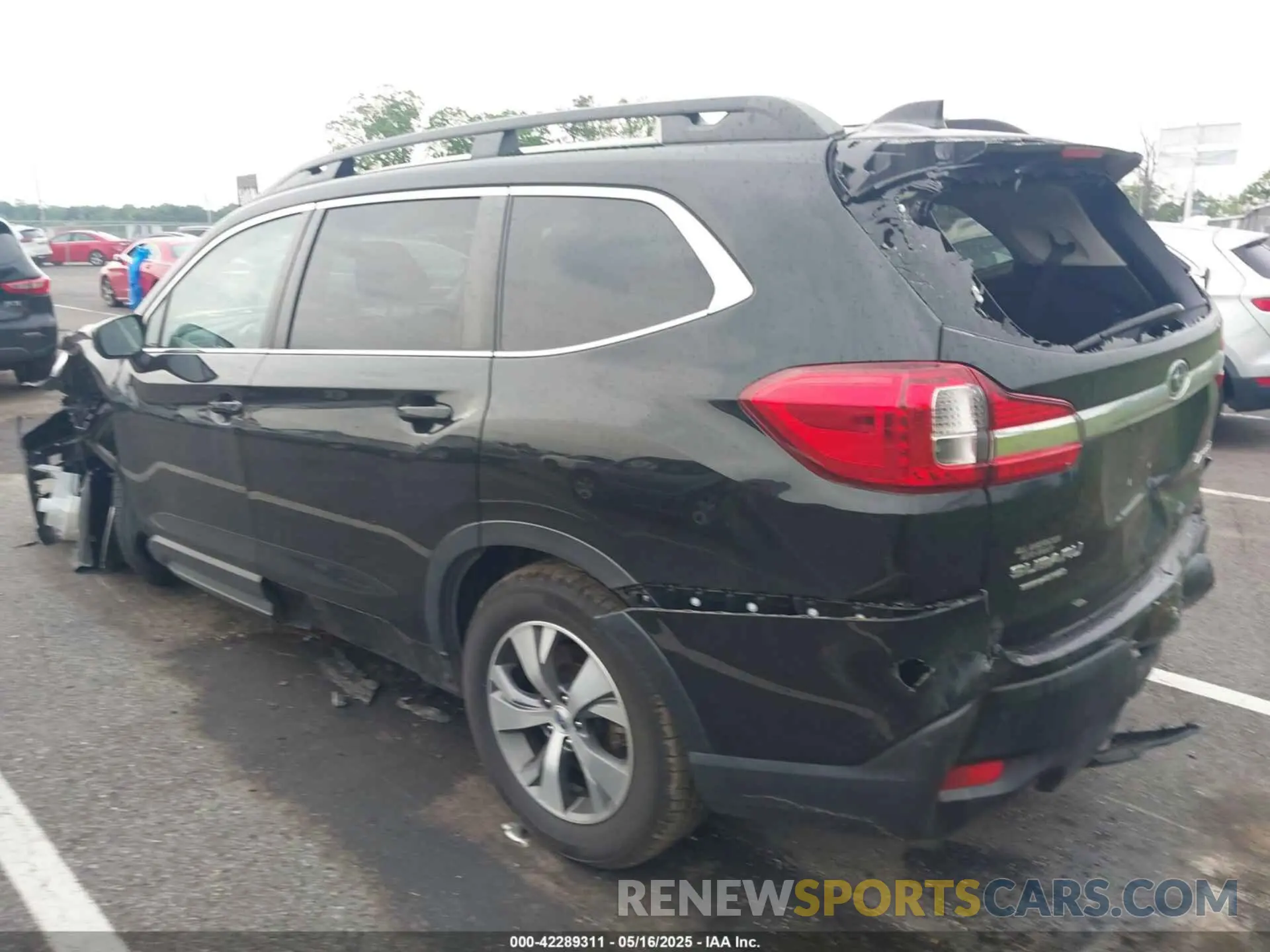 3 Photograph of a damaged car 4S4WMAFD9M3448624 SUBARU ASCENT 2021