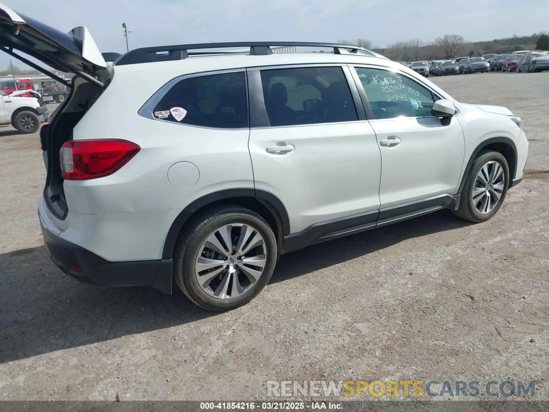 4 Photograph of a damaged car 4S4WMAHD1M3454267 SUBARU ASCENT 2021